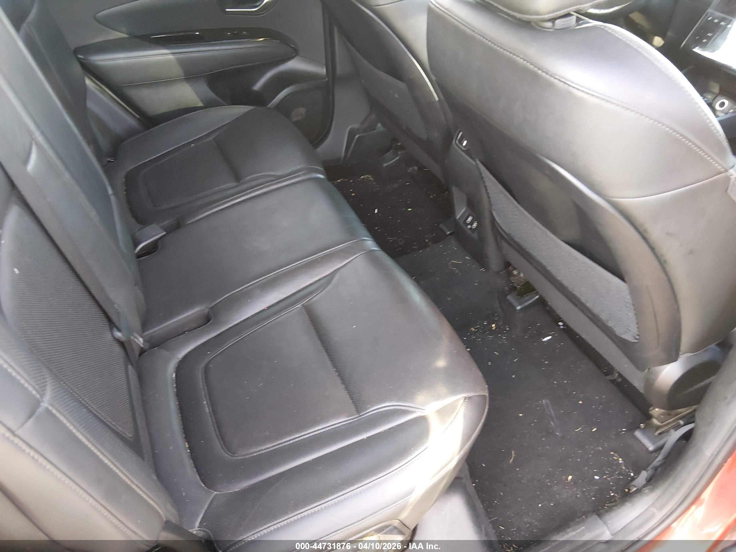 HYUNDAI TUCSON image 8