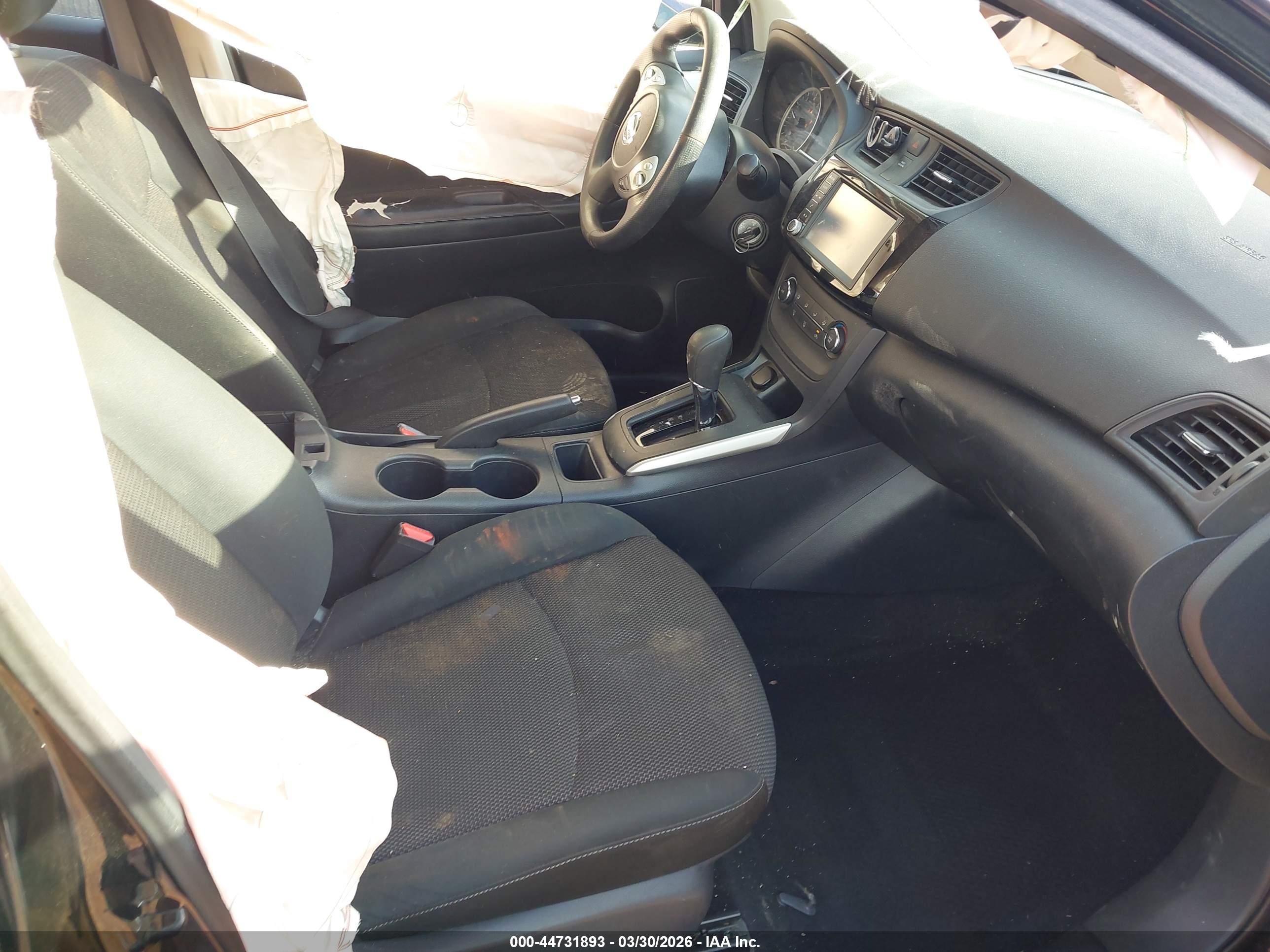 NISSAN SENTRA image 5