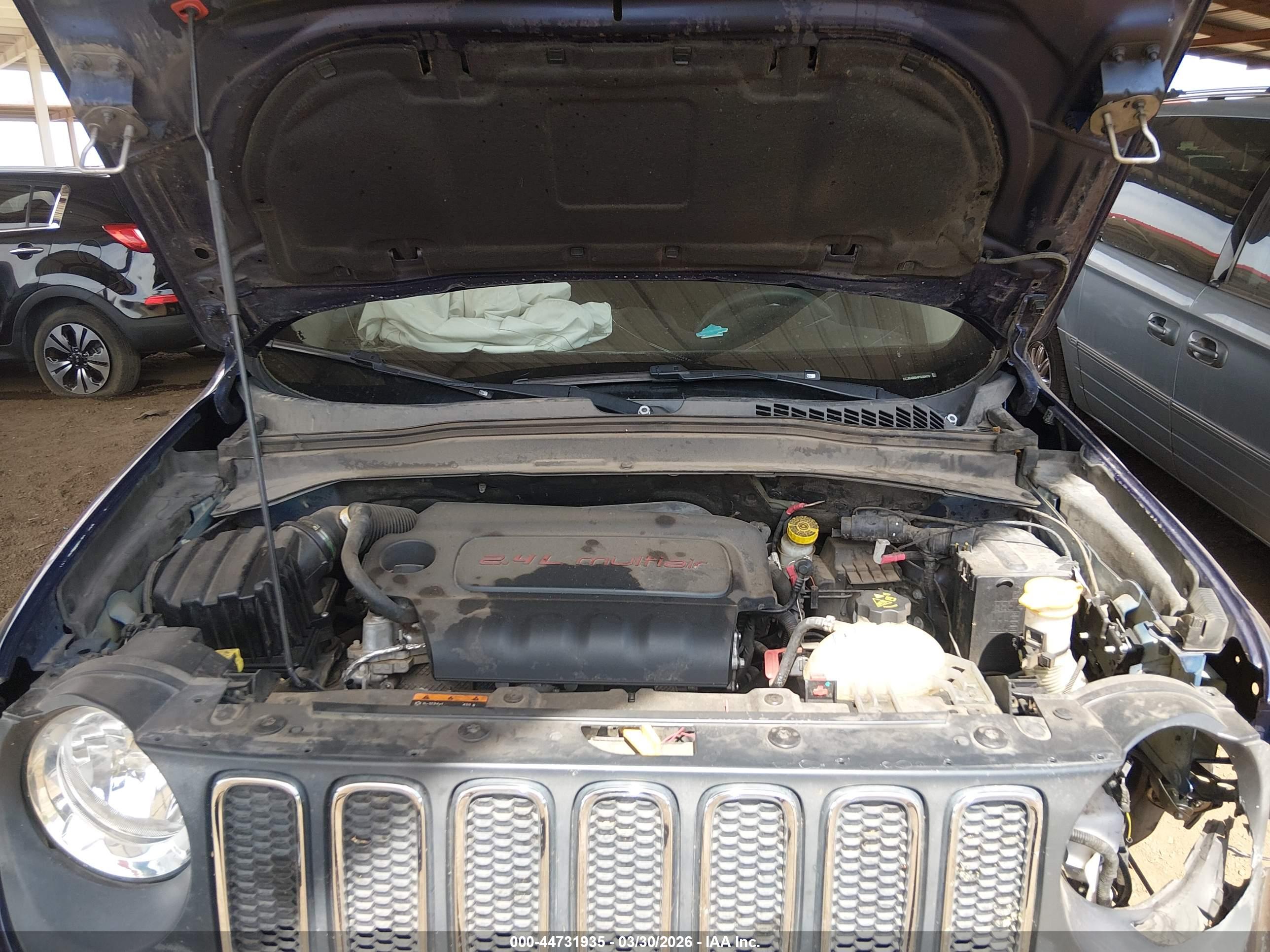 JEEP RENEGADE image 10