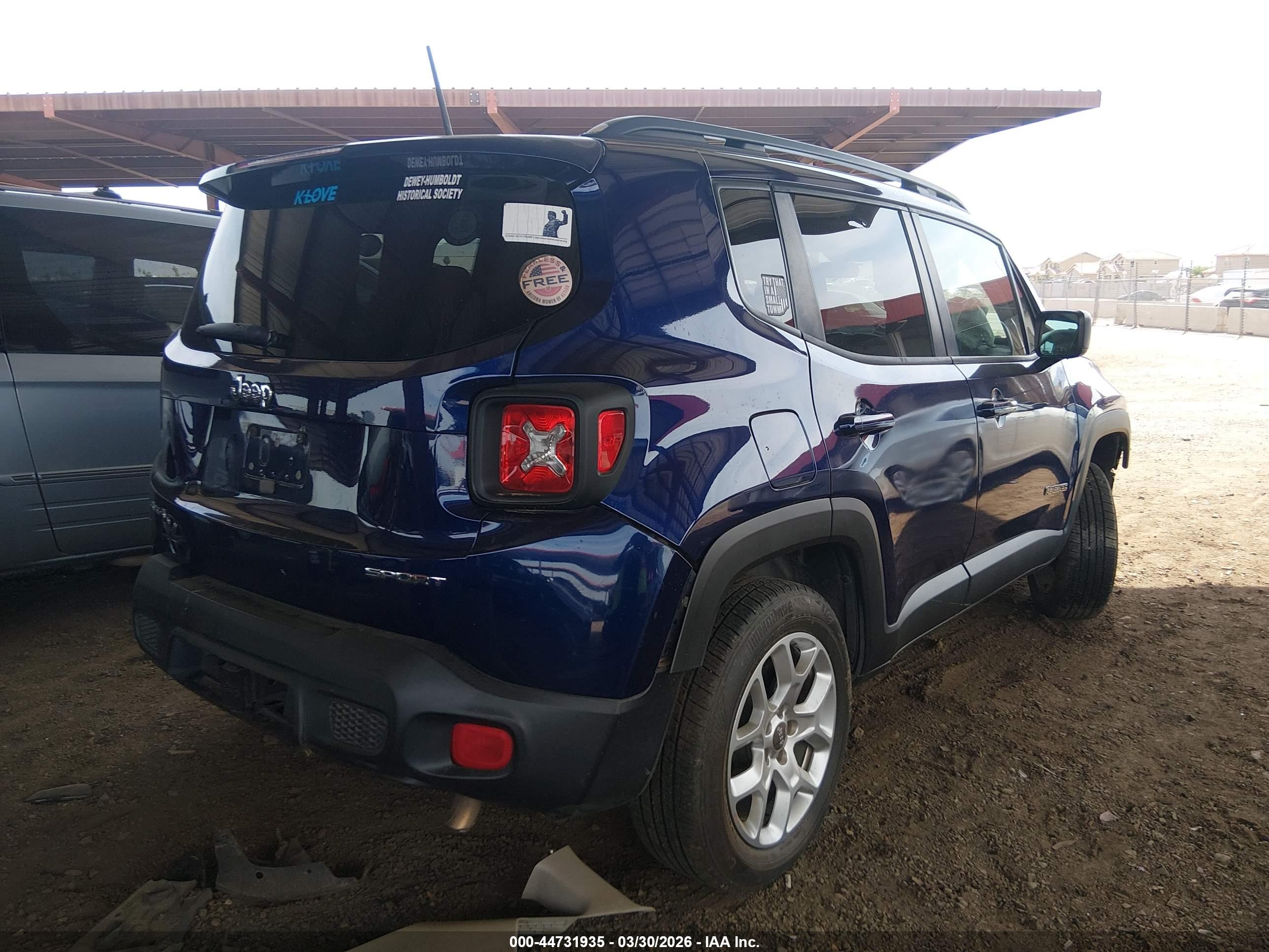 JEEP RENEGADE image 4