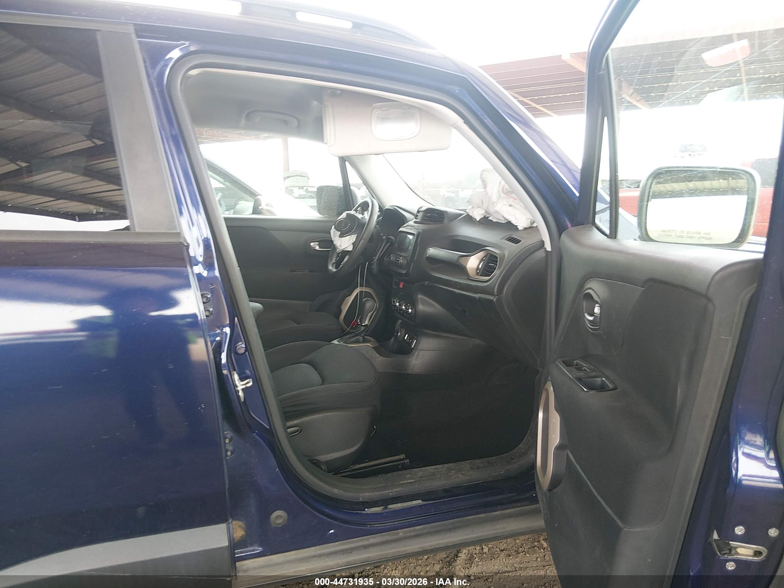 JEEP RENEGADE image 5