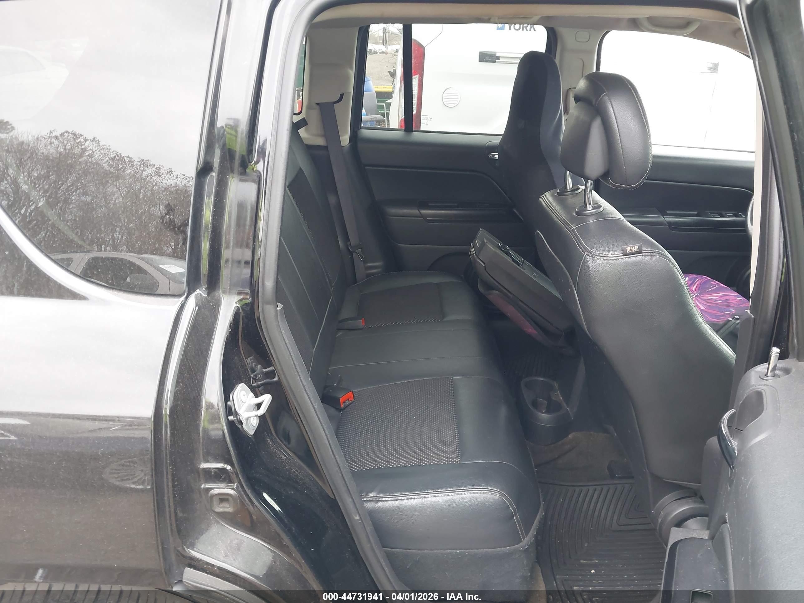 JEEP COMPASS image 8