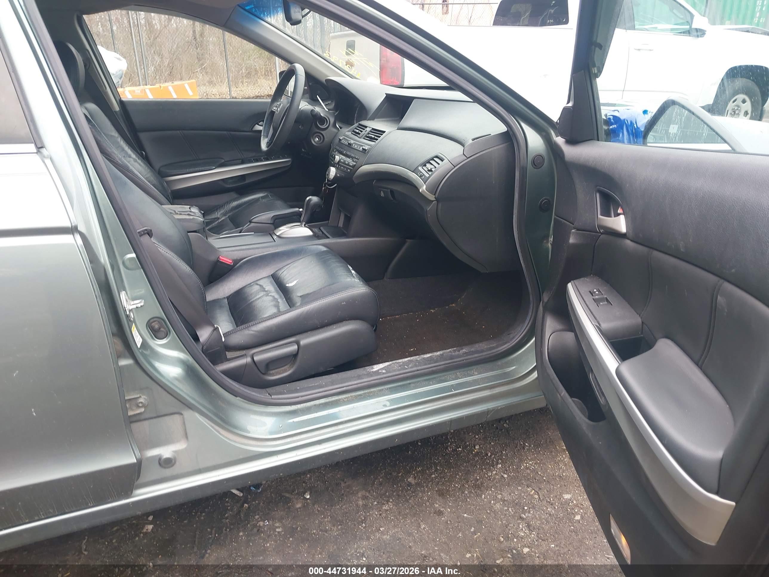 HONDA ACCORD image 5