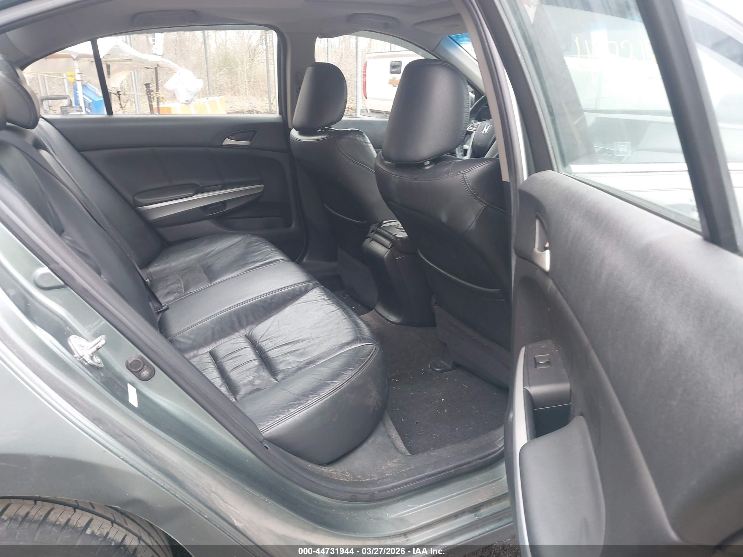 HONDA ACCORD image 8