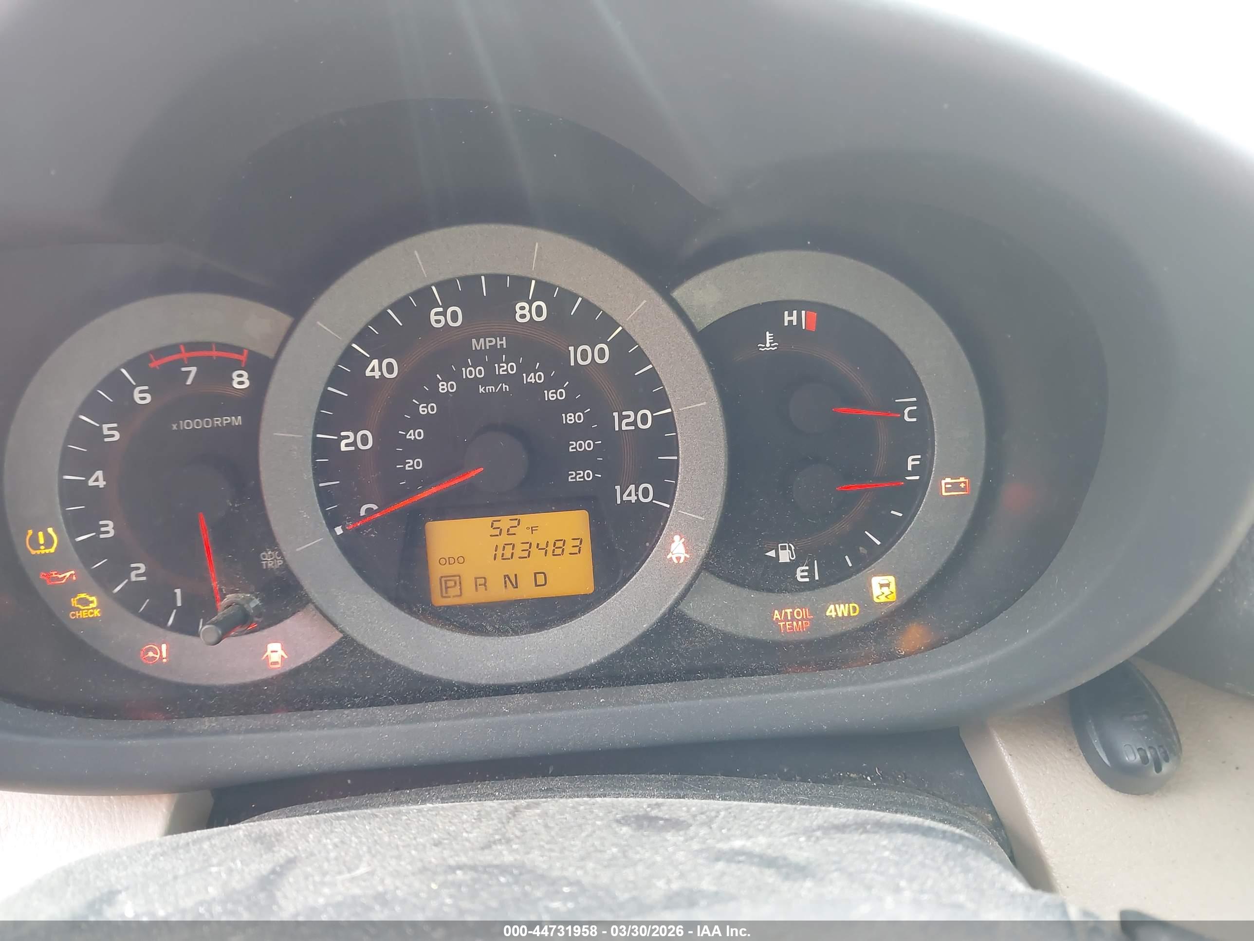 TOYOTA RAV4 image 7