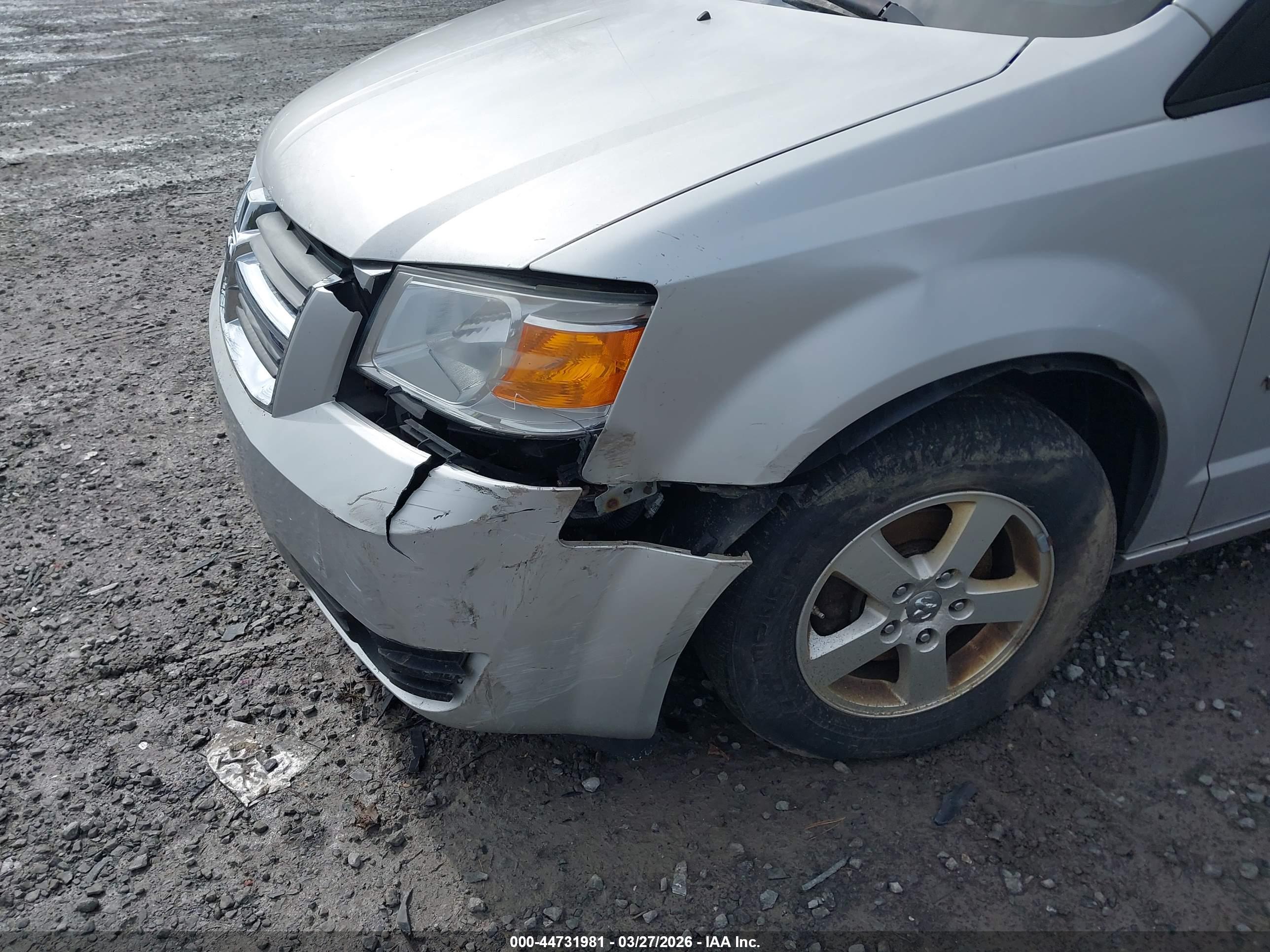 DODGE GRAND image 6