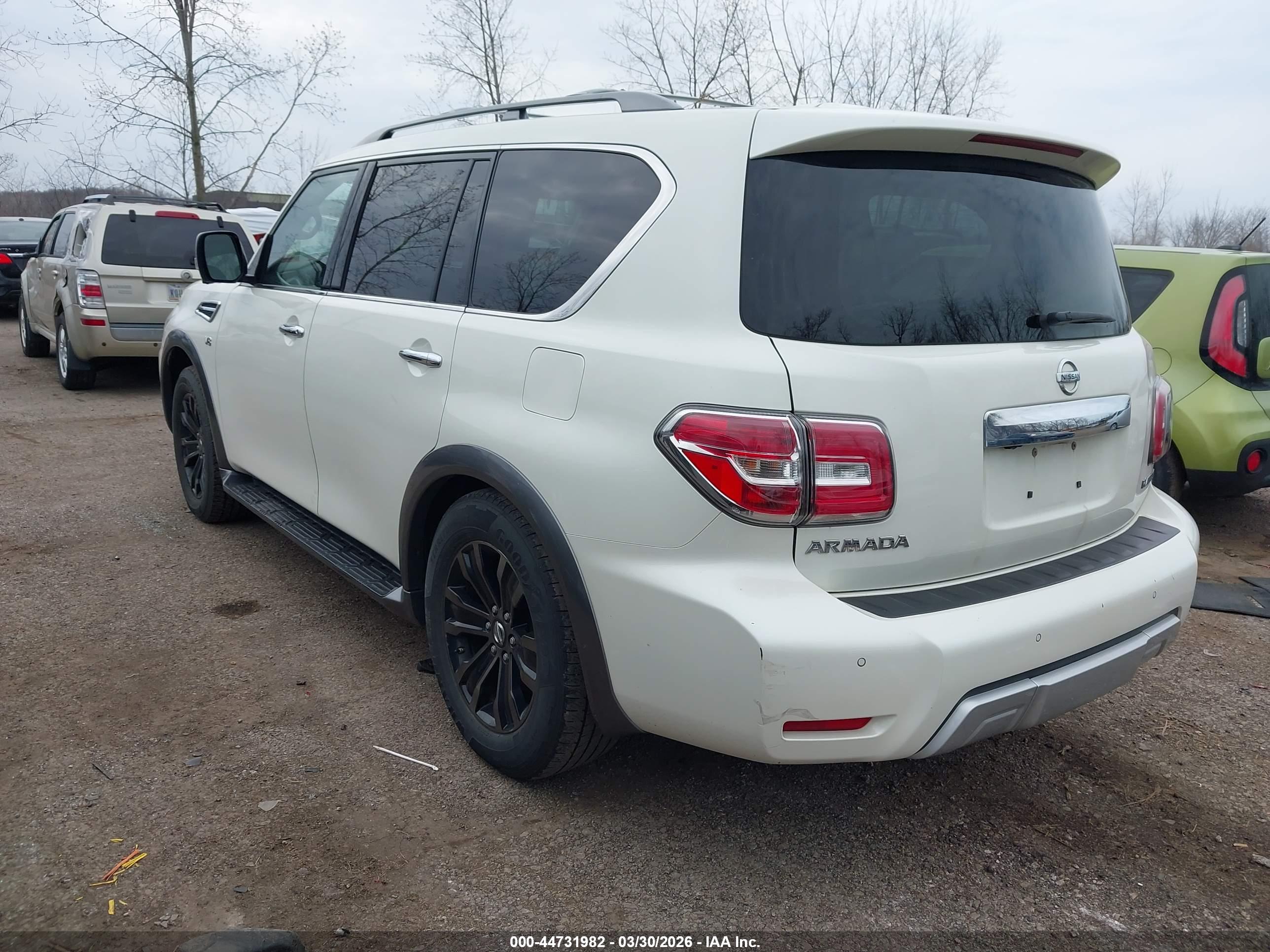 NISSAN ARMADA image 3
