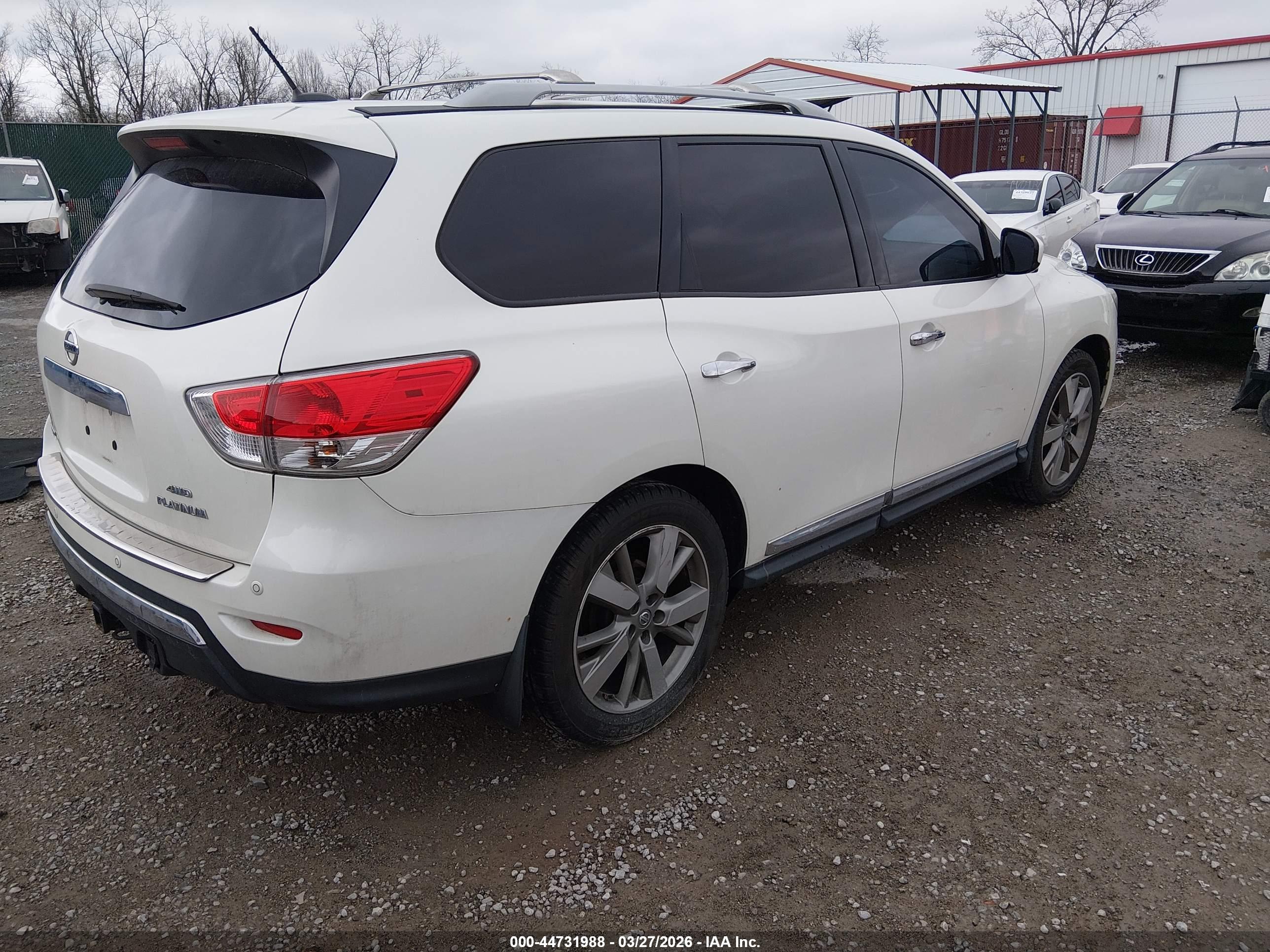 NISSAN PATHFINDER image 4