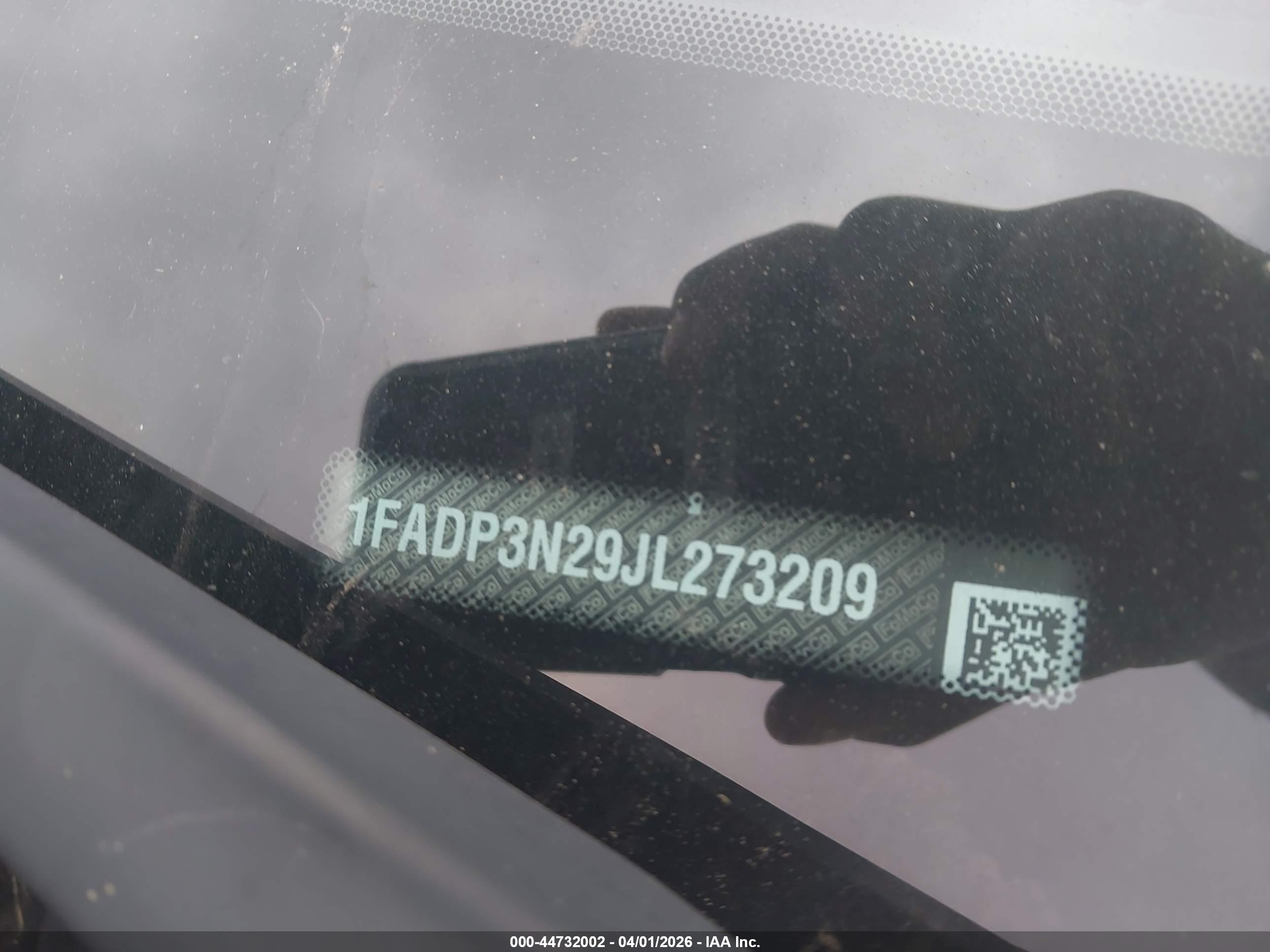 FORD FOCUS image 9