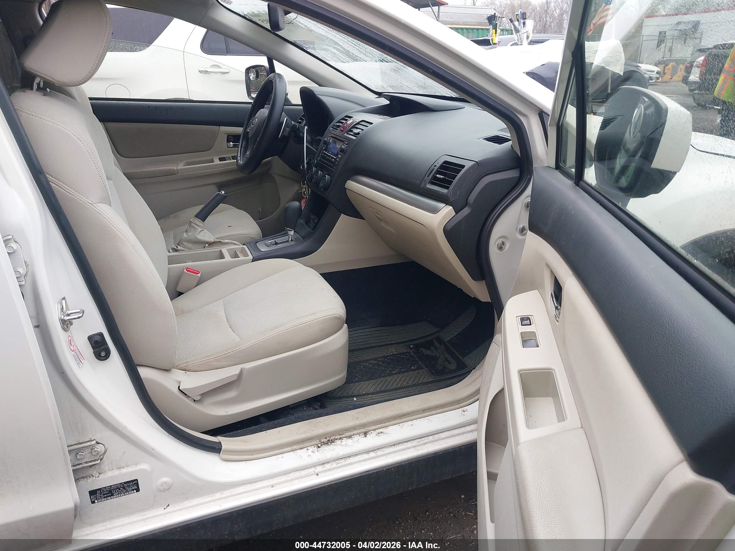 SUBARU XV image 5