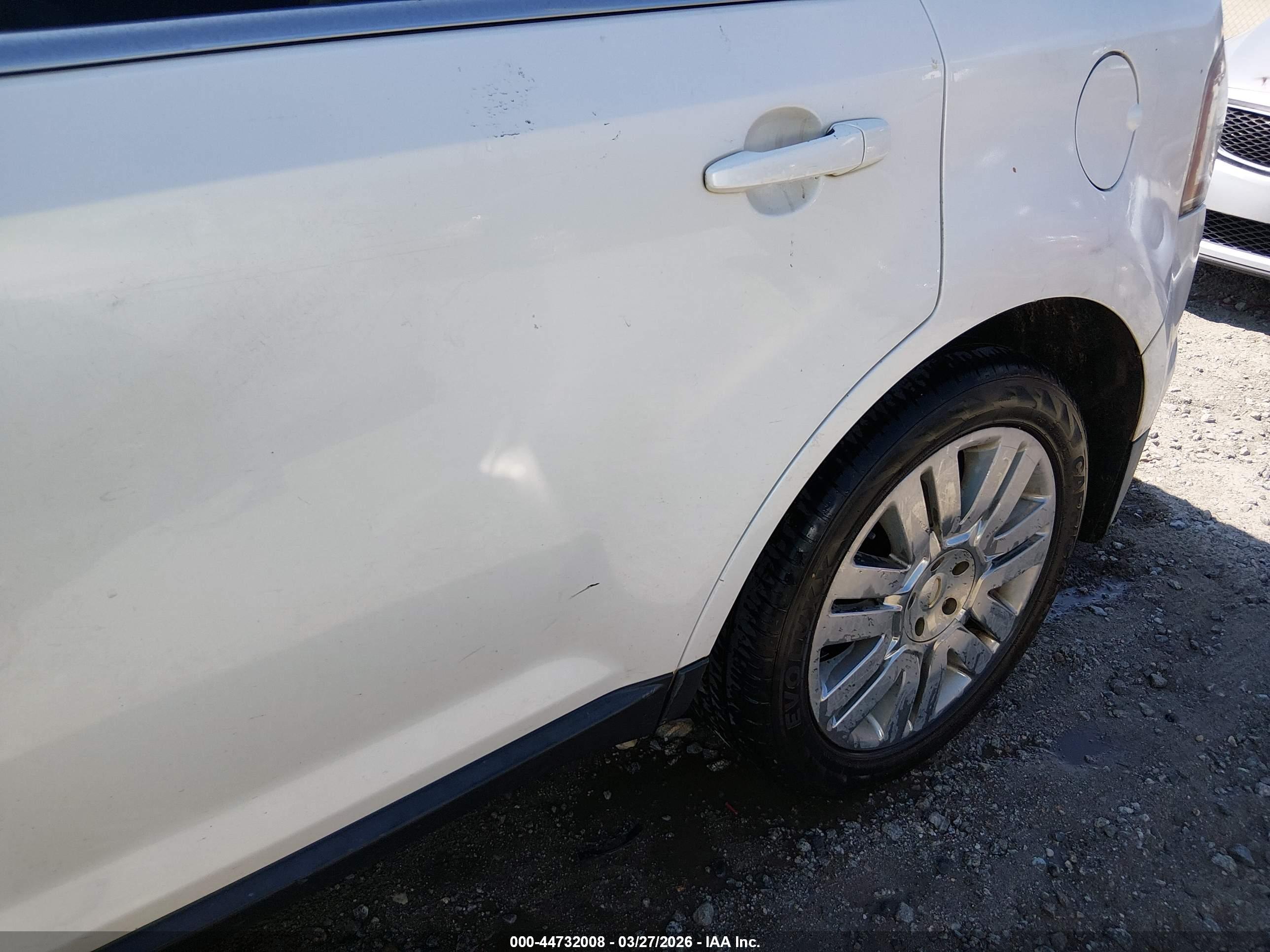 FORD EDGE image 6