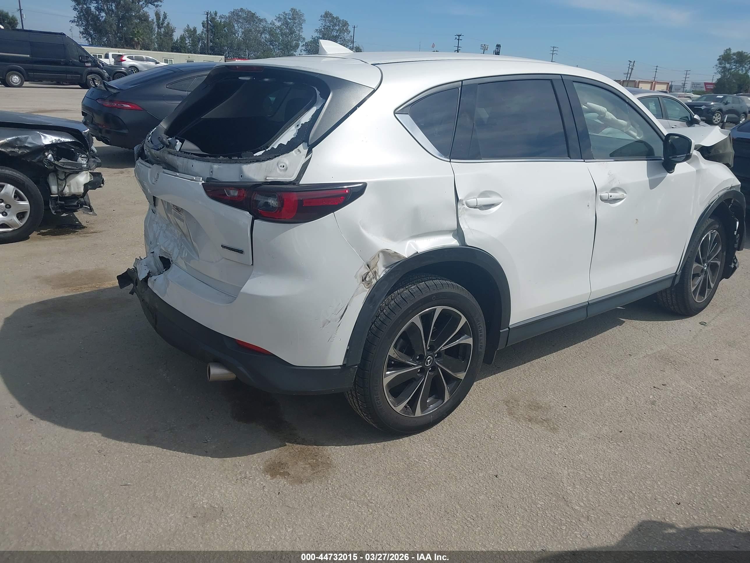 MAZDA CX-5 image 4