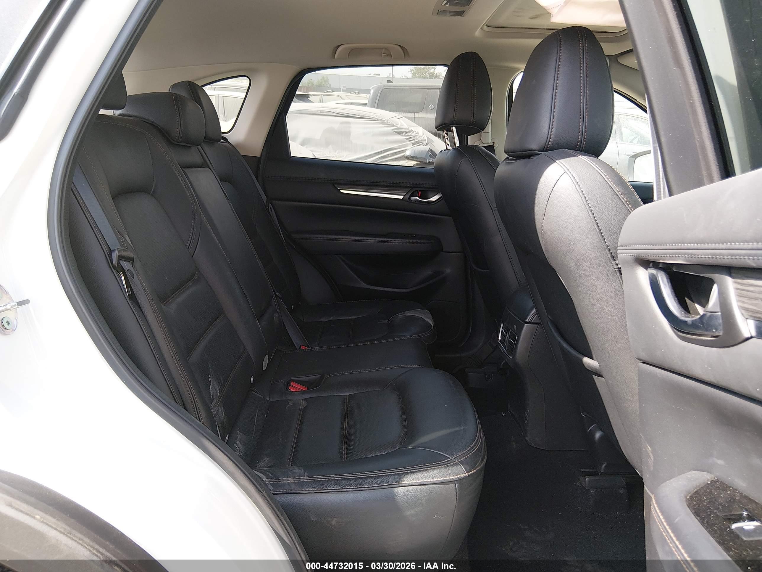 MAZDA CX-5 image 8