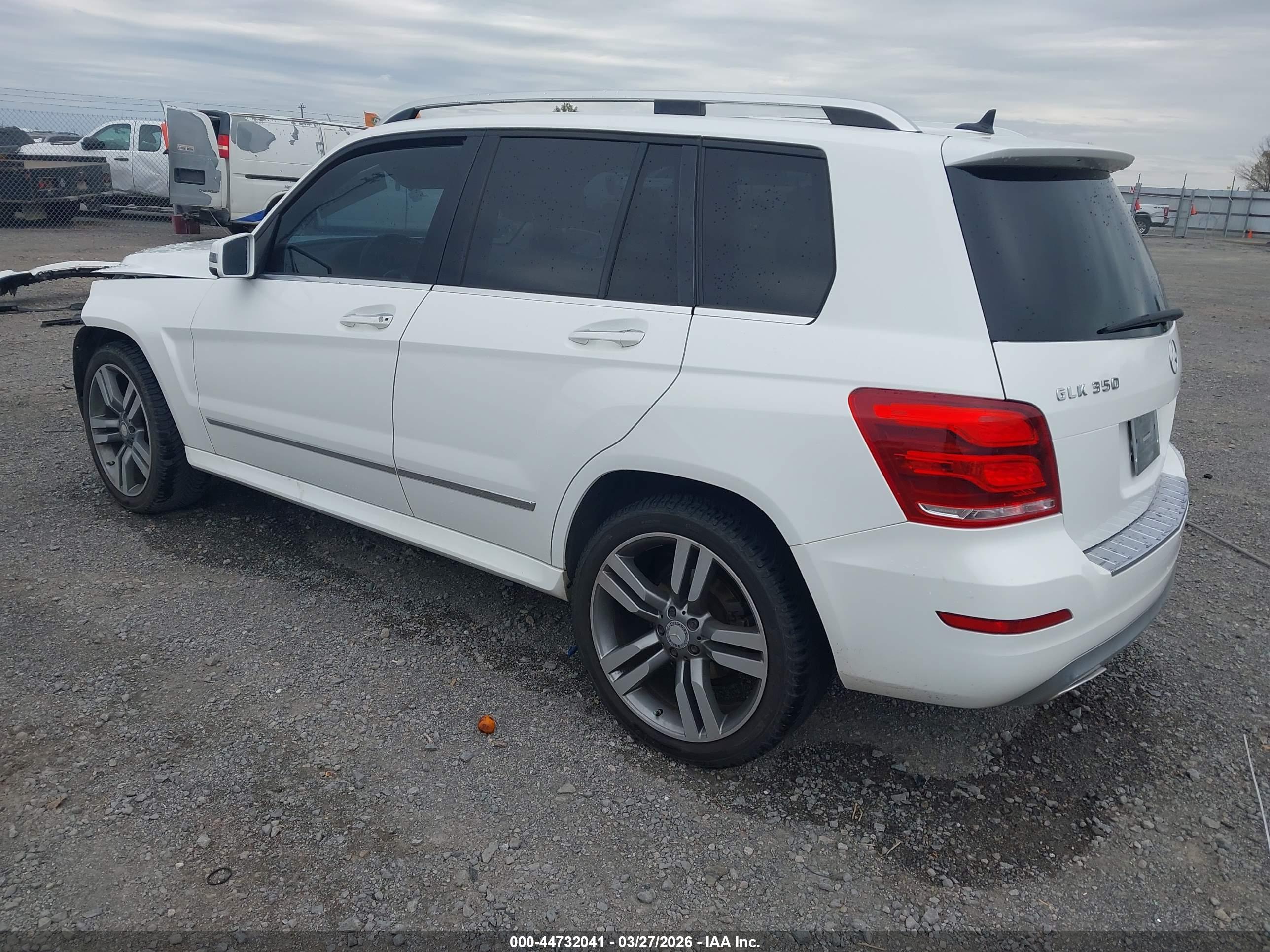 MERCEDES-BENZ GLK image 3
