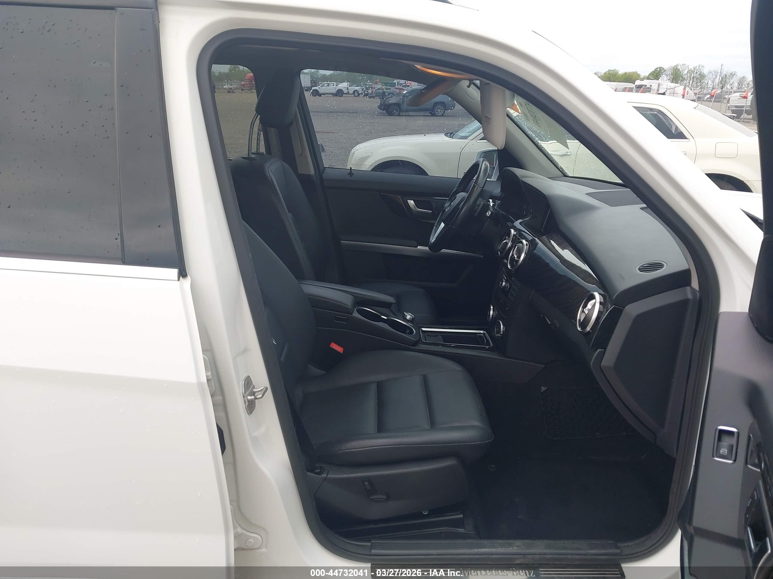 MERCEDES-BENZ GLK image 5