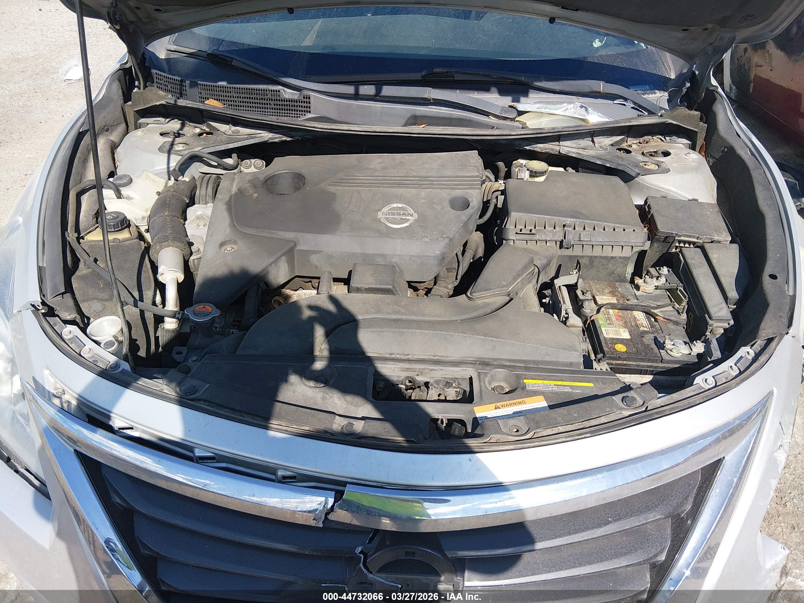 NISSAN ALTIMA image 10