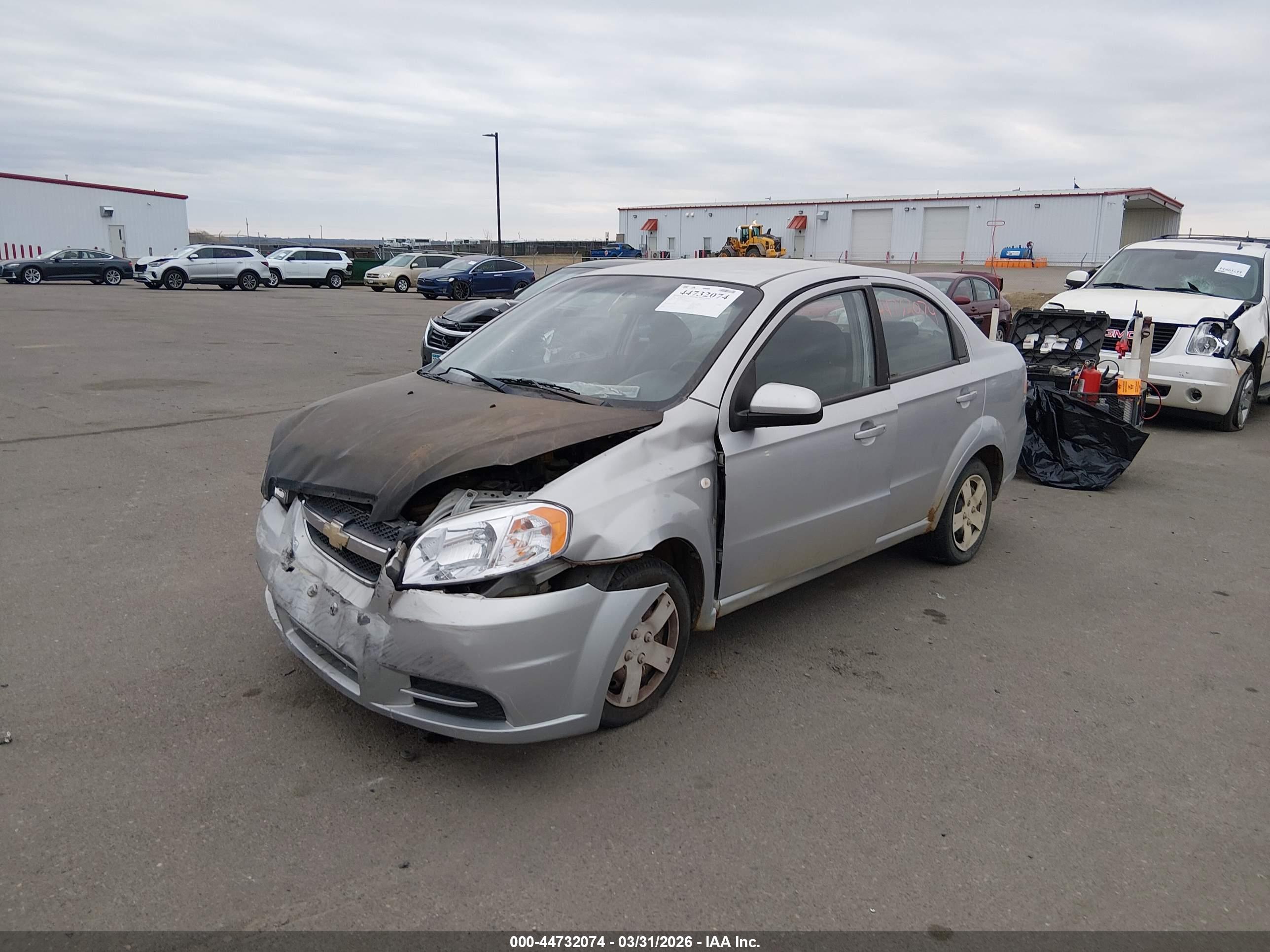 CHEVROLET AVEO image 2