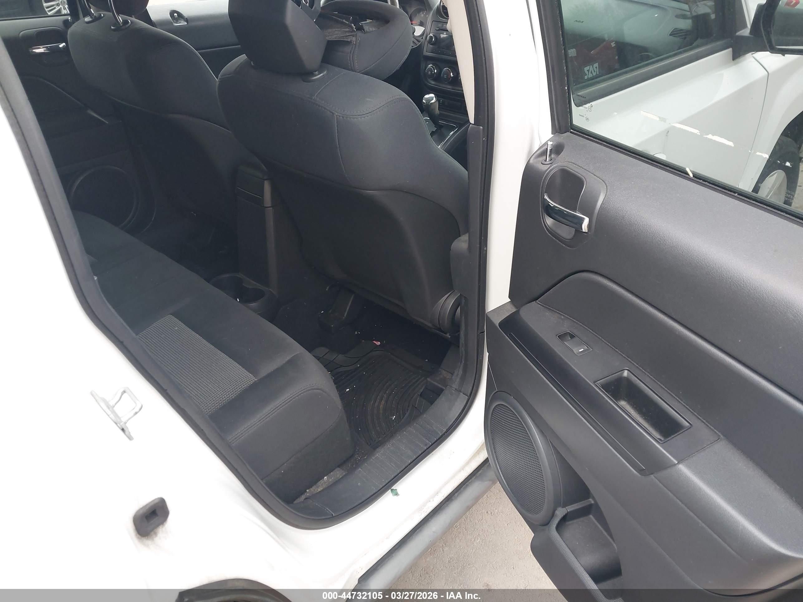 JEEP PATRIOT image 8