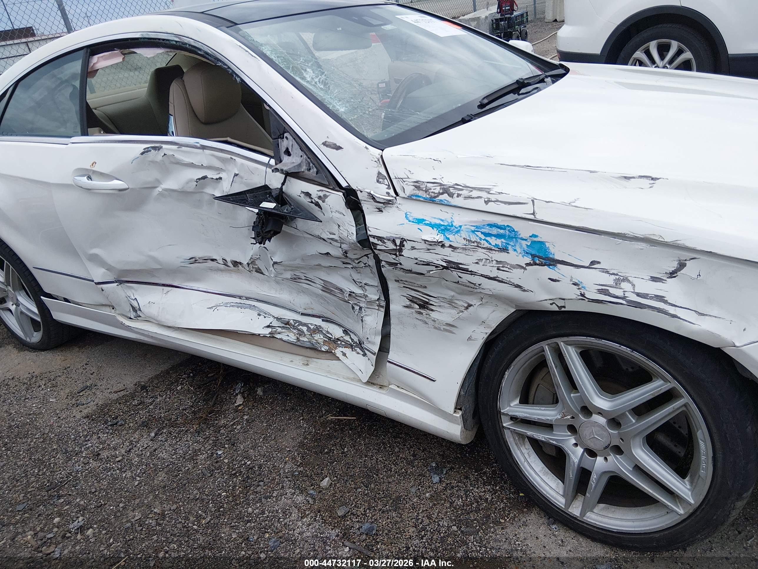 MERCEDES-BENZ E image 6
