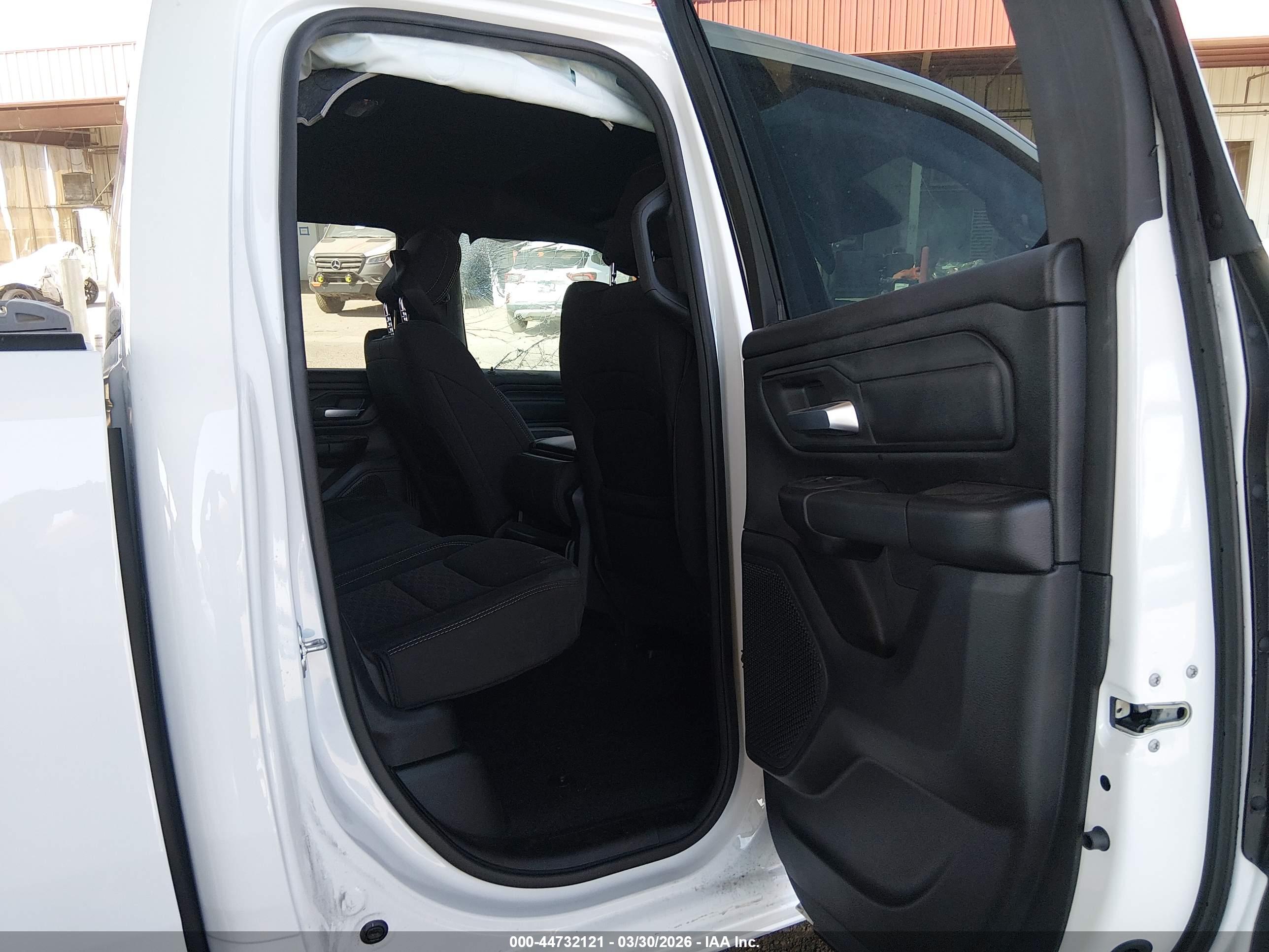 RAM 1500 image 8
