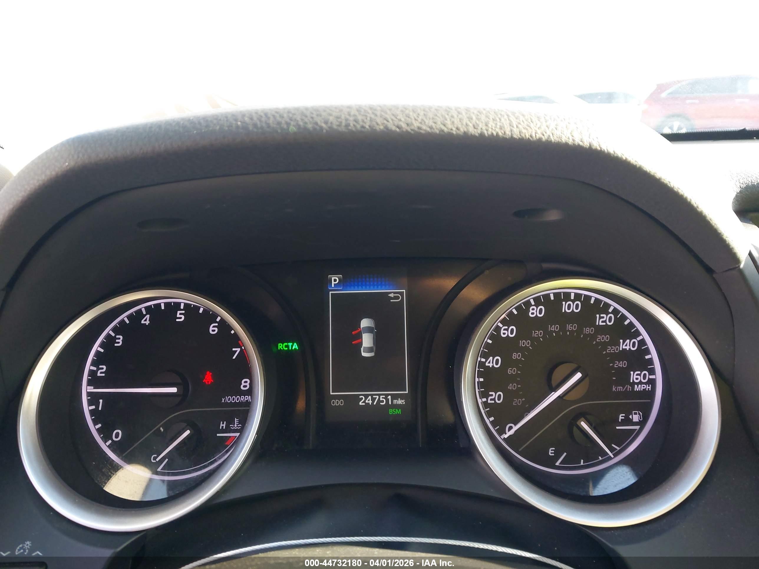 TOYOTA CAMRY image 7