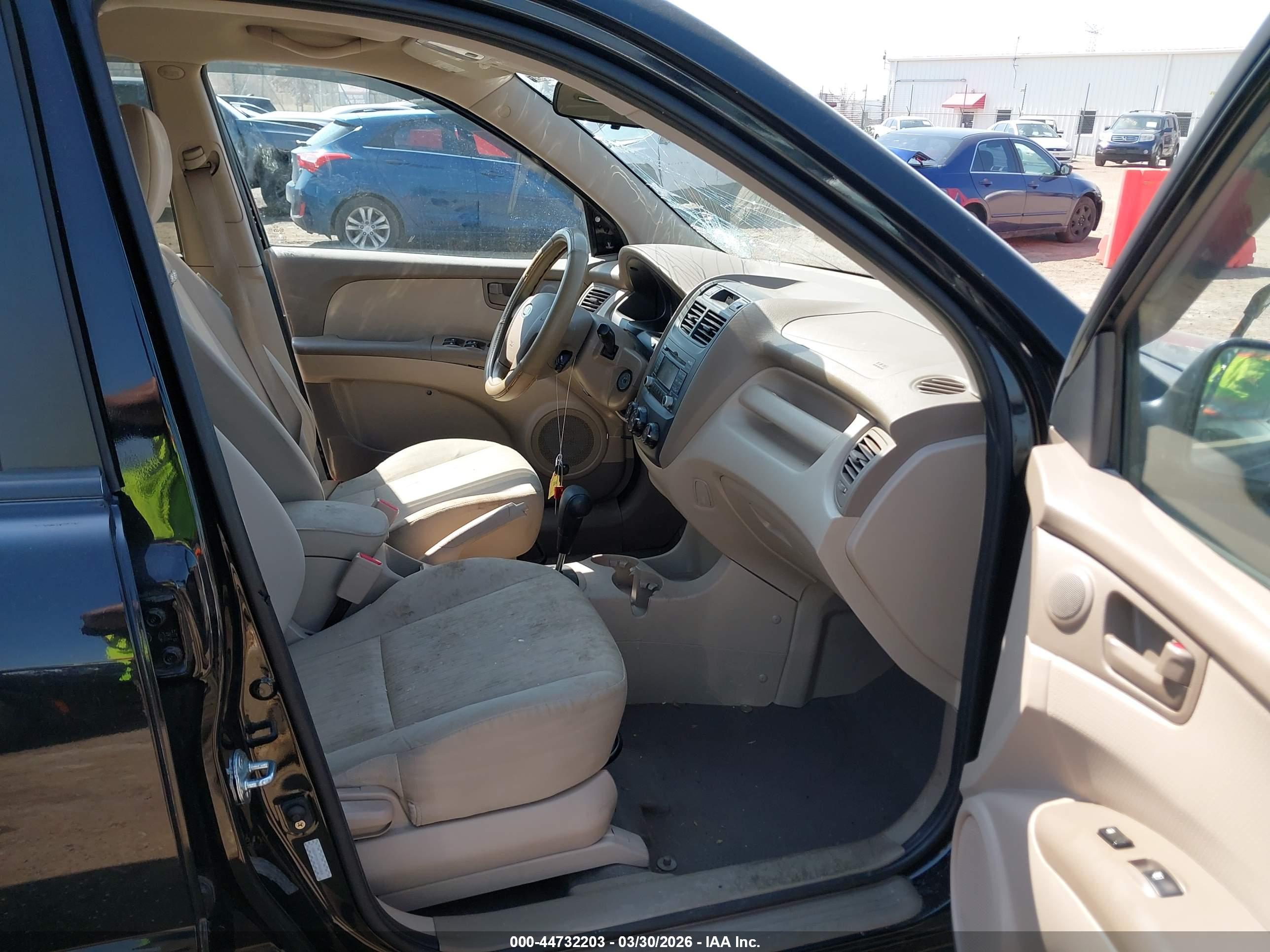KIA SPORTAGE image 5