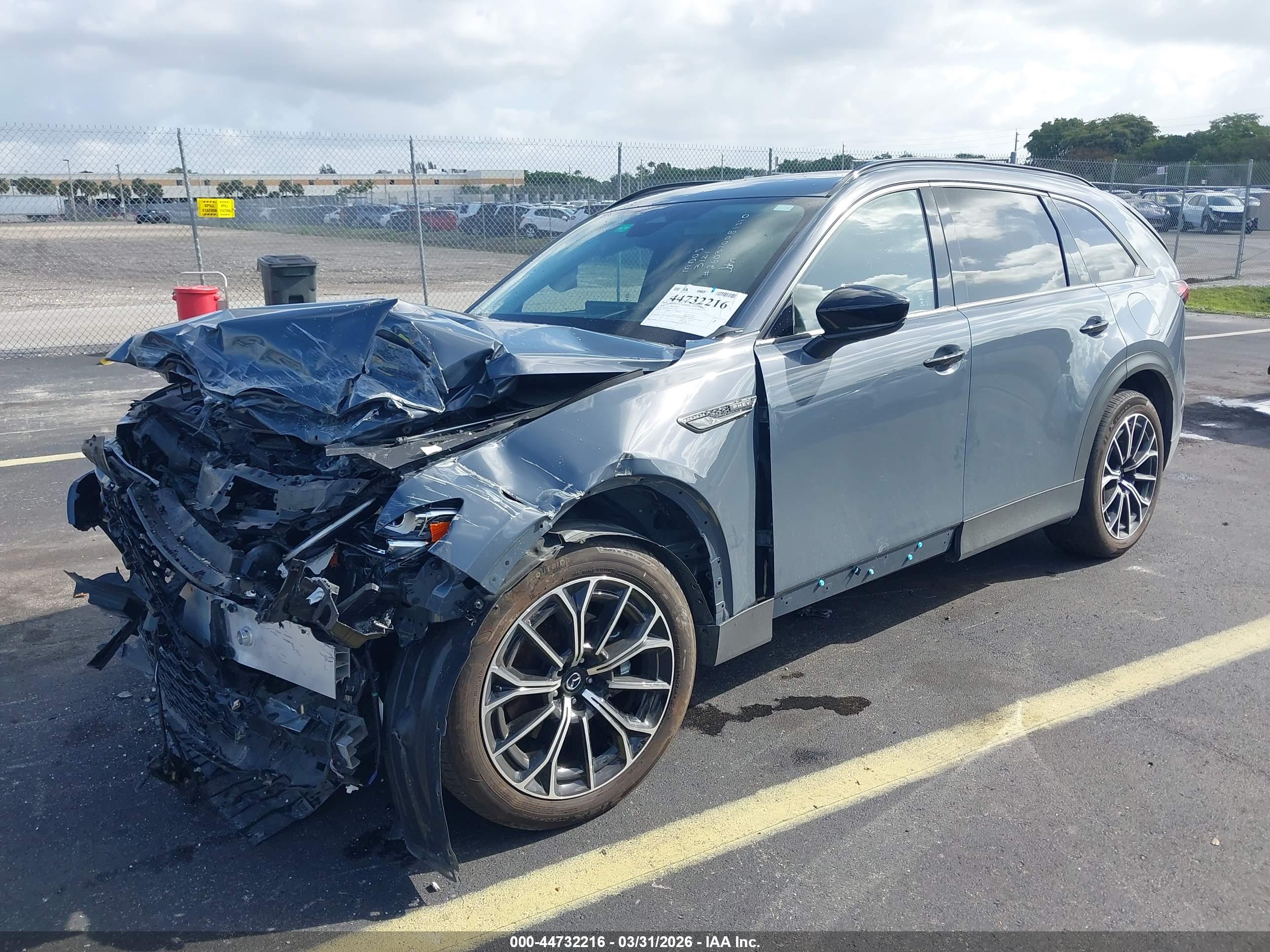 MAZDA CX-70 image 2
