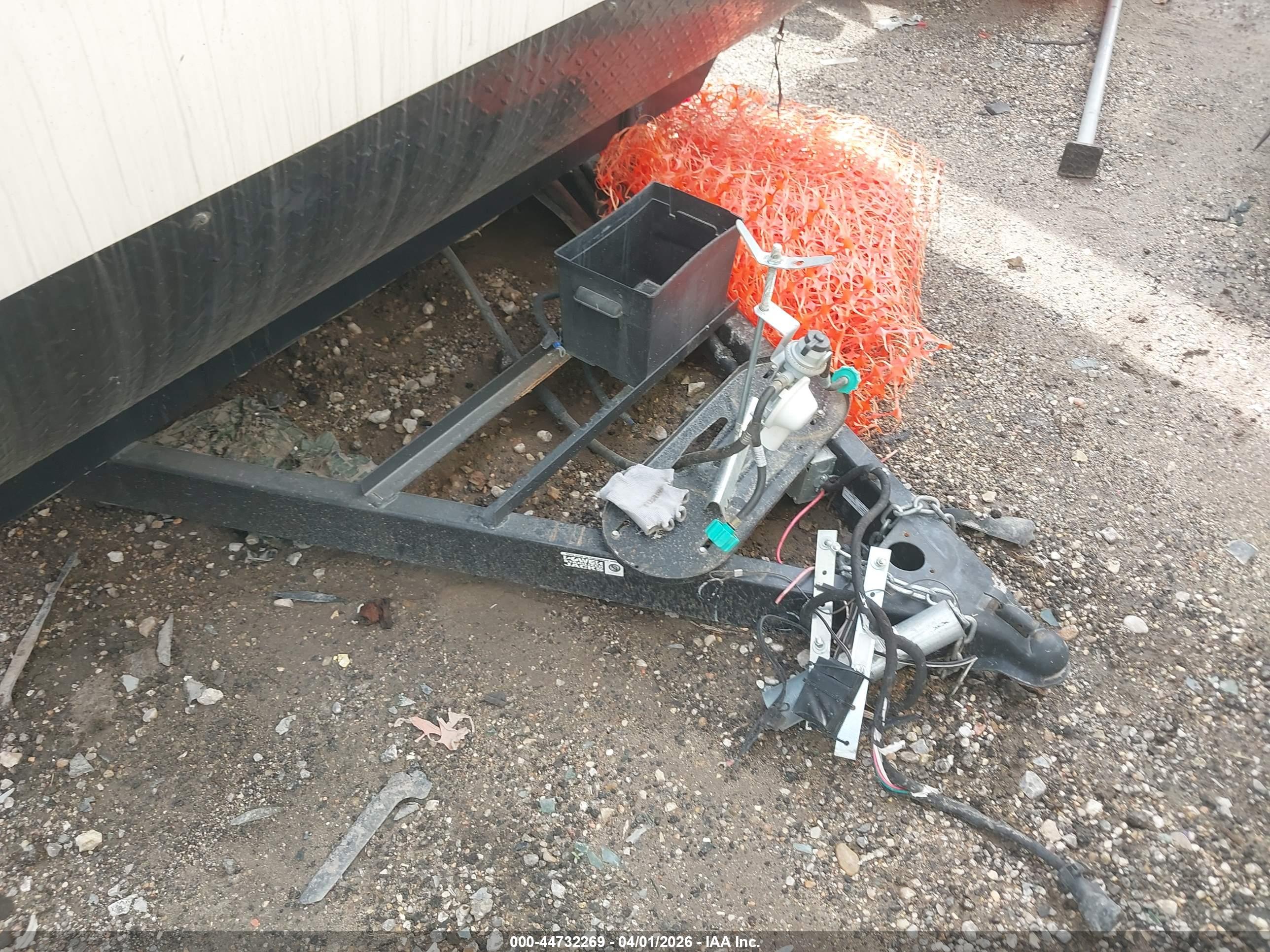 TRAILER TRAIL image 8