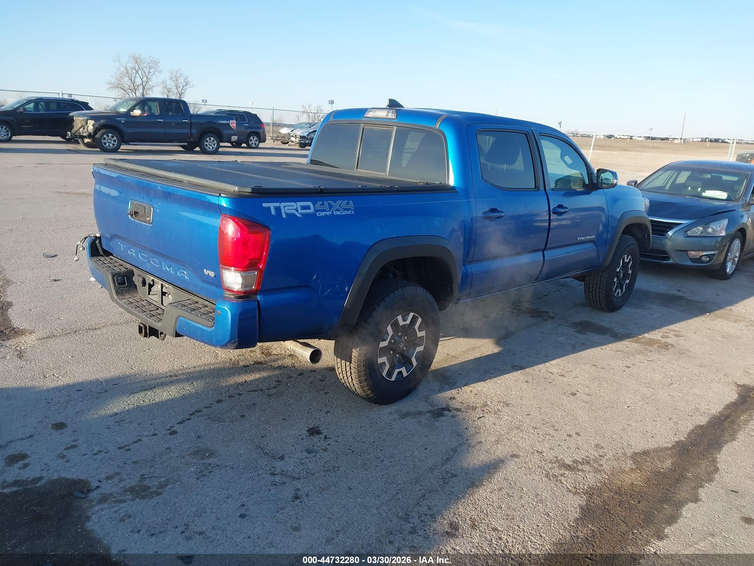 TOYOTA TACOMA image 4