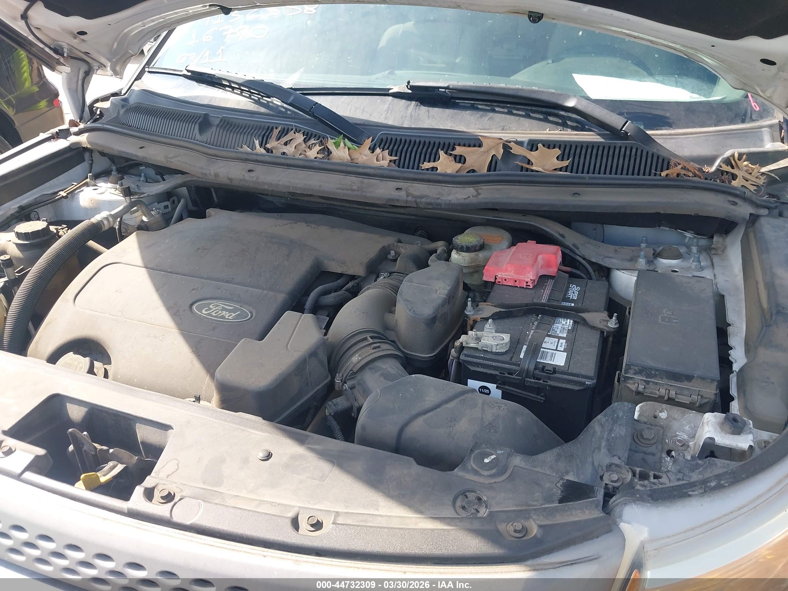 FORD EXPLORER image 10