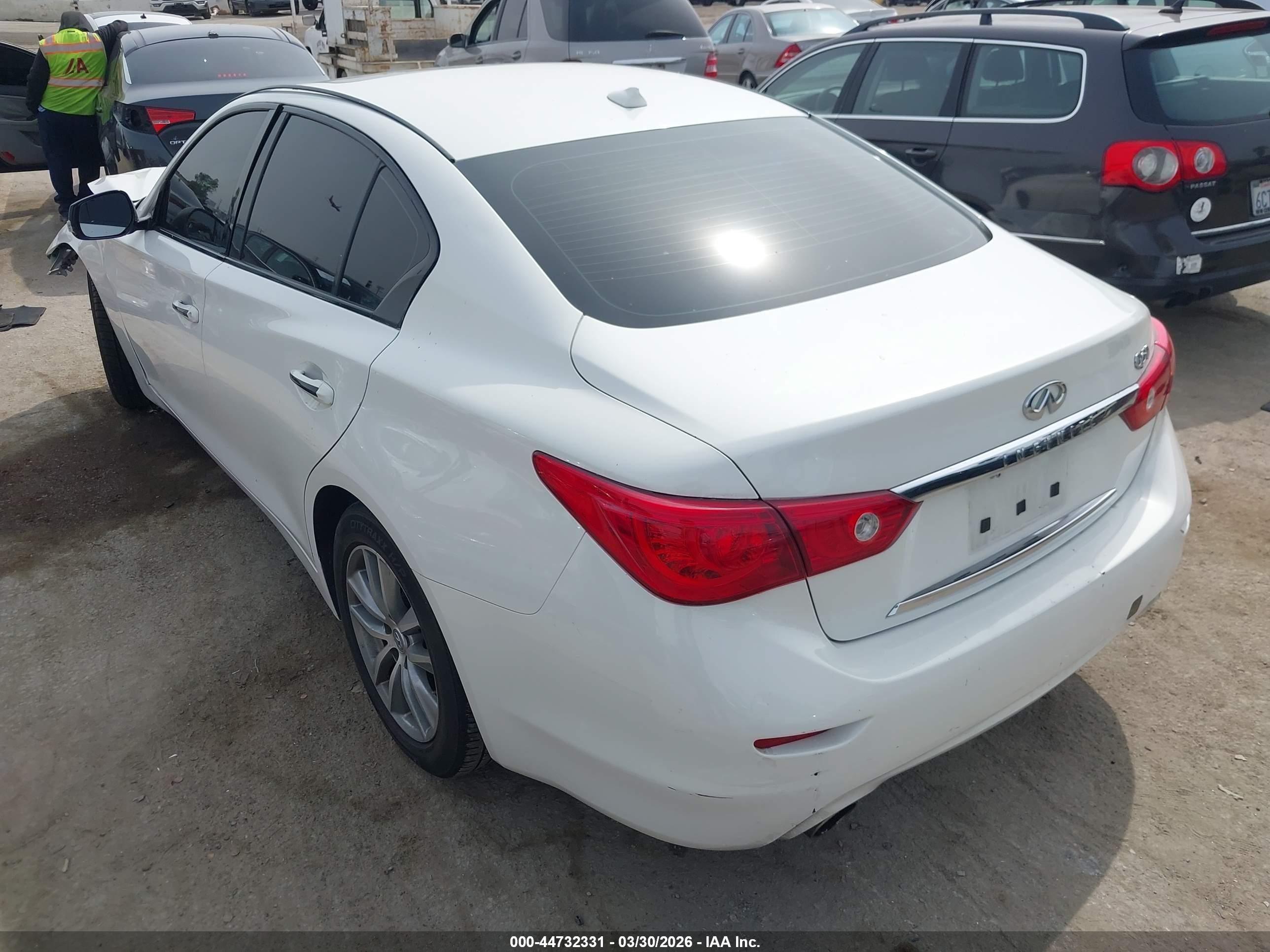 INFINITI Q50 image 3
