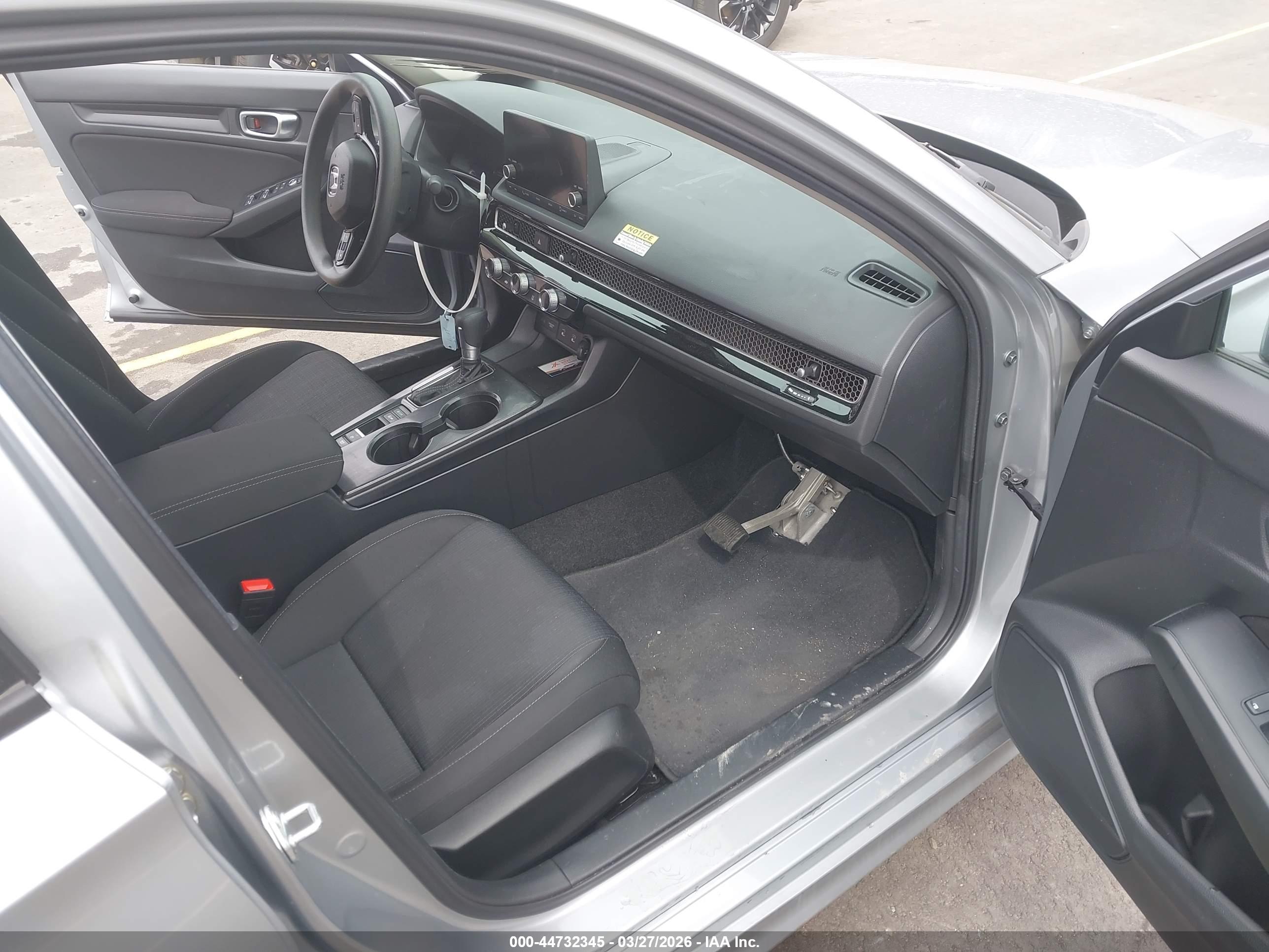 HONDA CIVIC image 5
