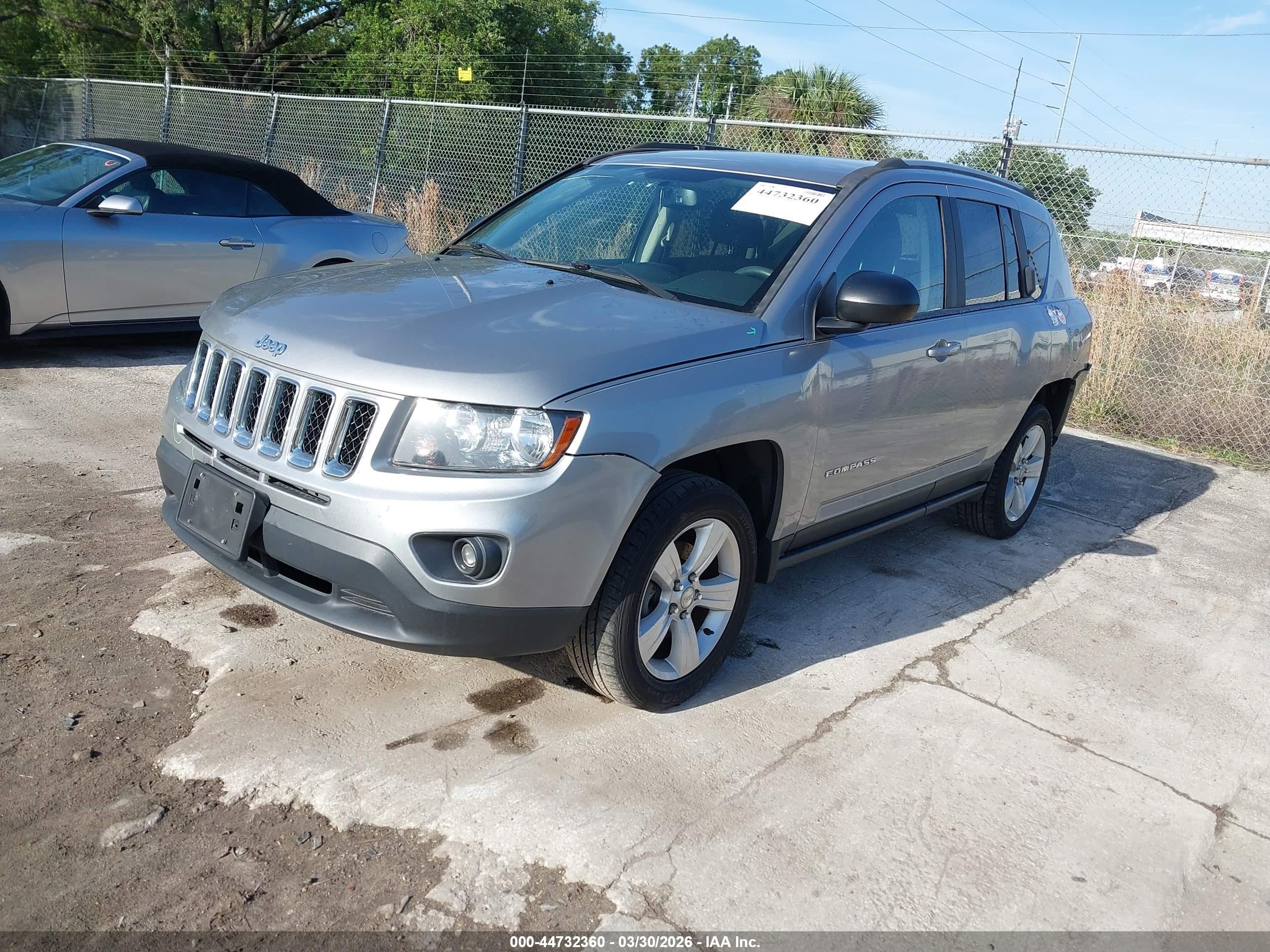 JEEP COMPASS image 2
