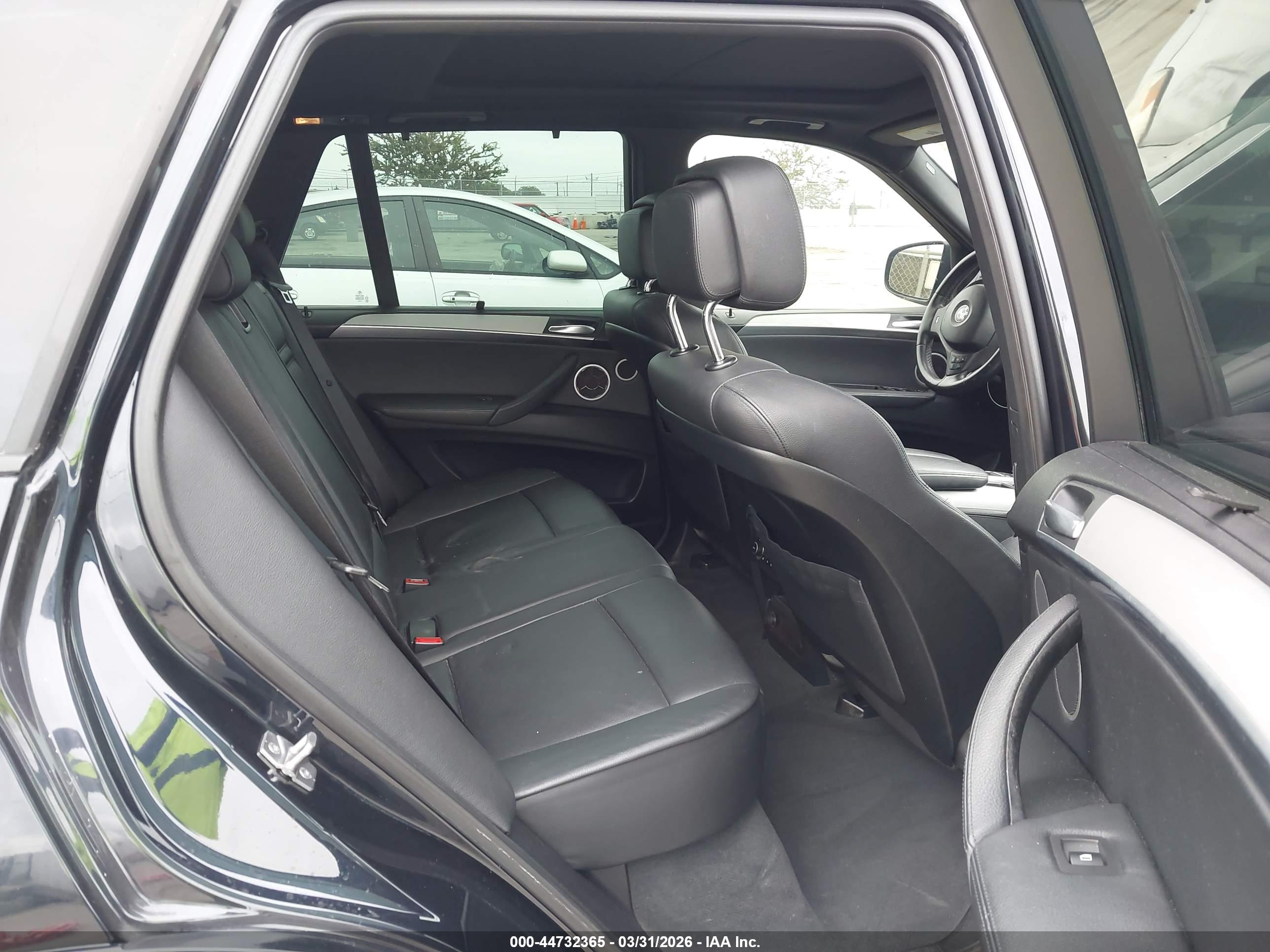 BMW X5 image 8