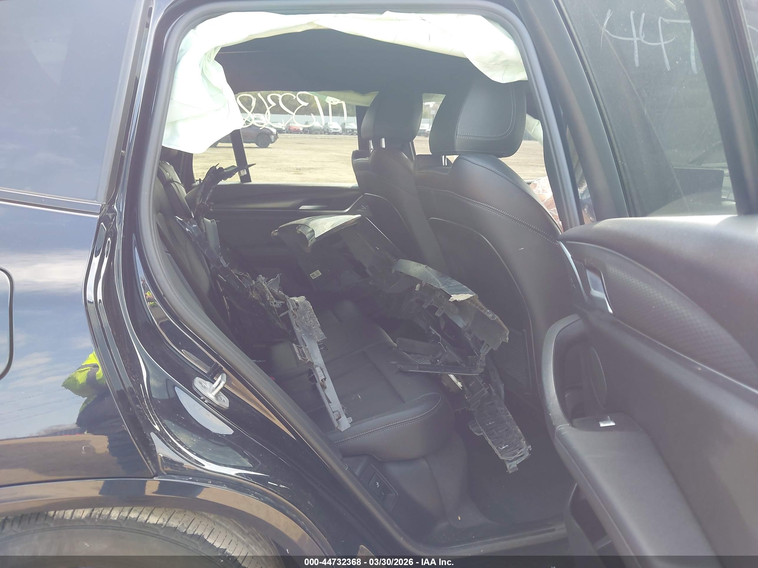 BMW X3 image 8