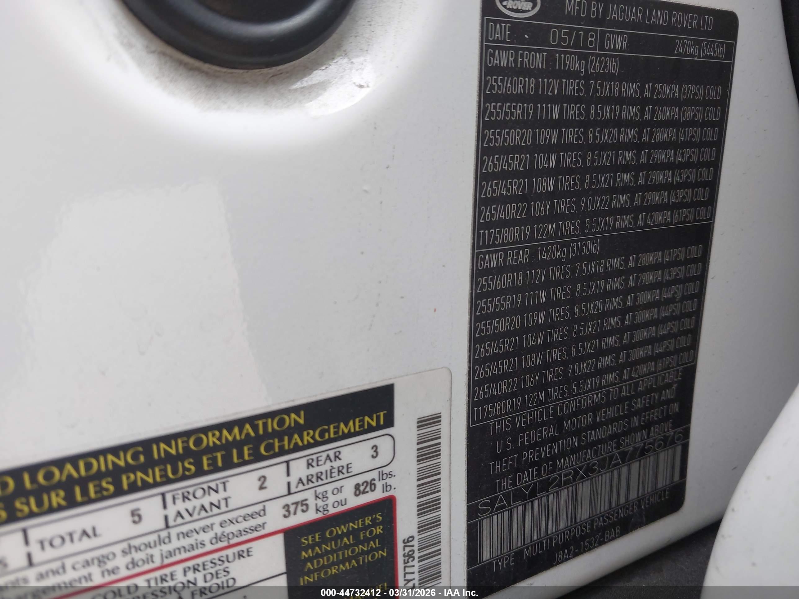 LAND ROVER image 9