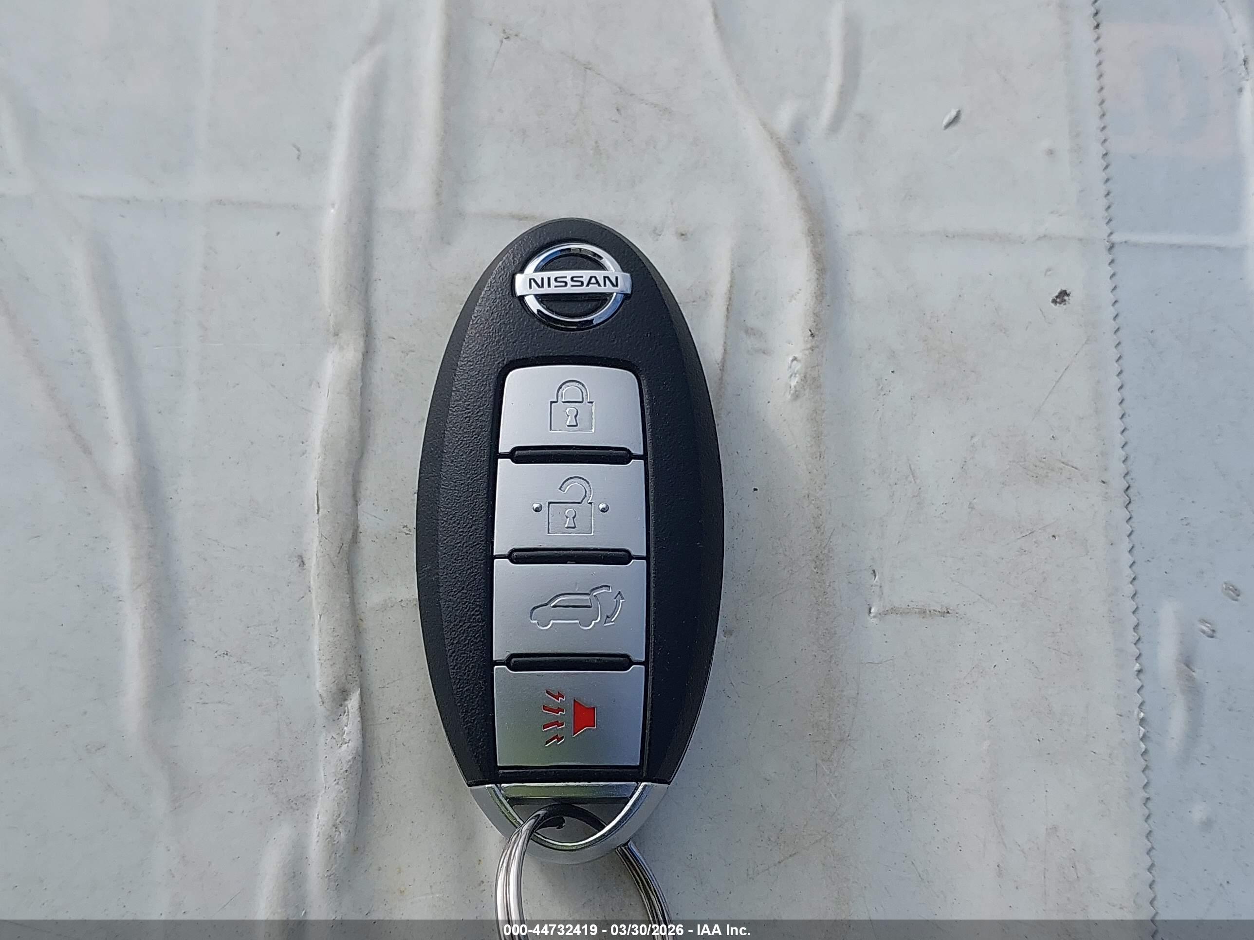 NISSAN MURANO image 11