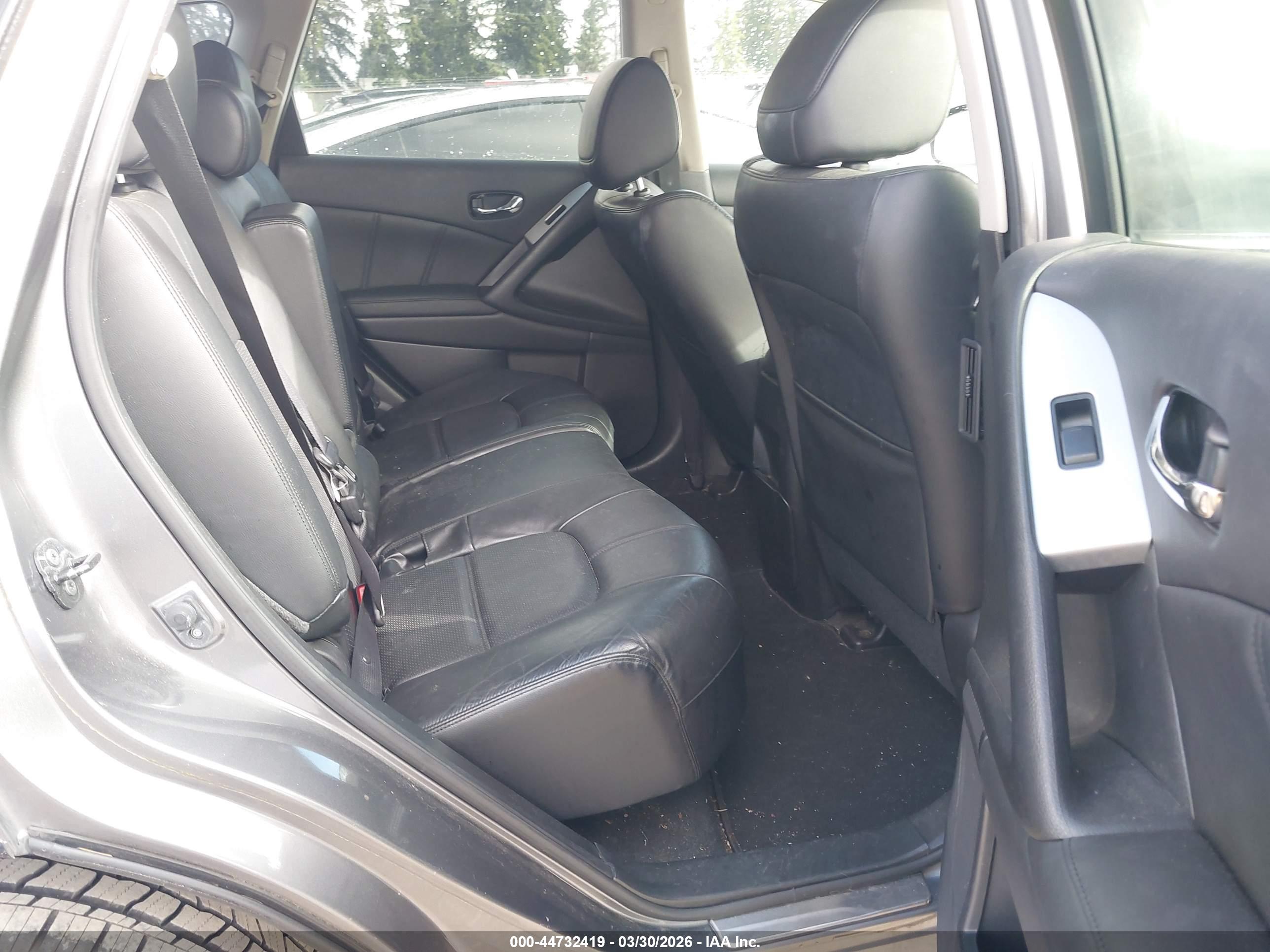 NISSAN MURANO image 8
