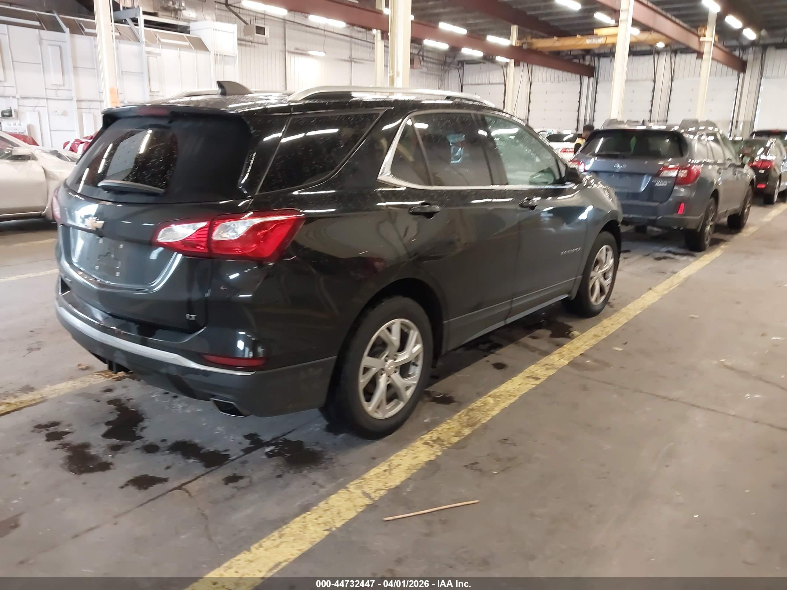 CHEVROLET EQUINOX image 4