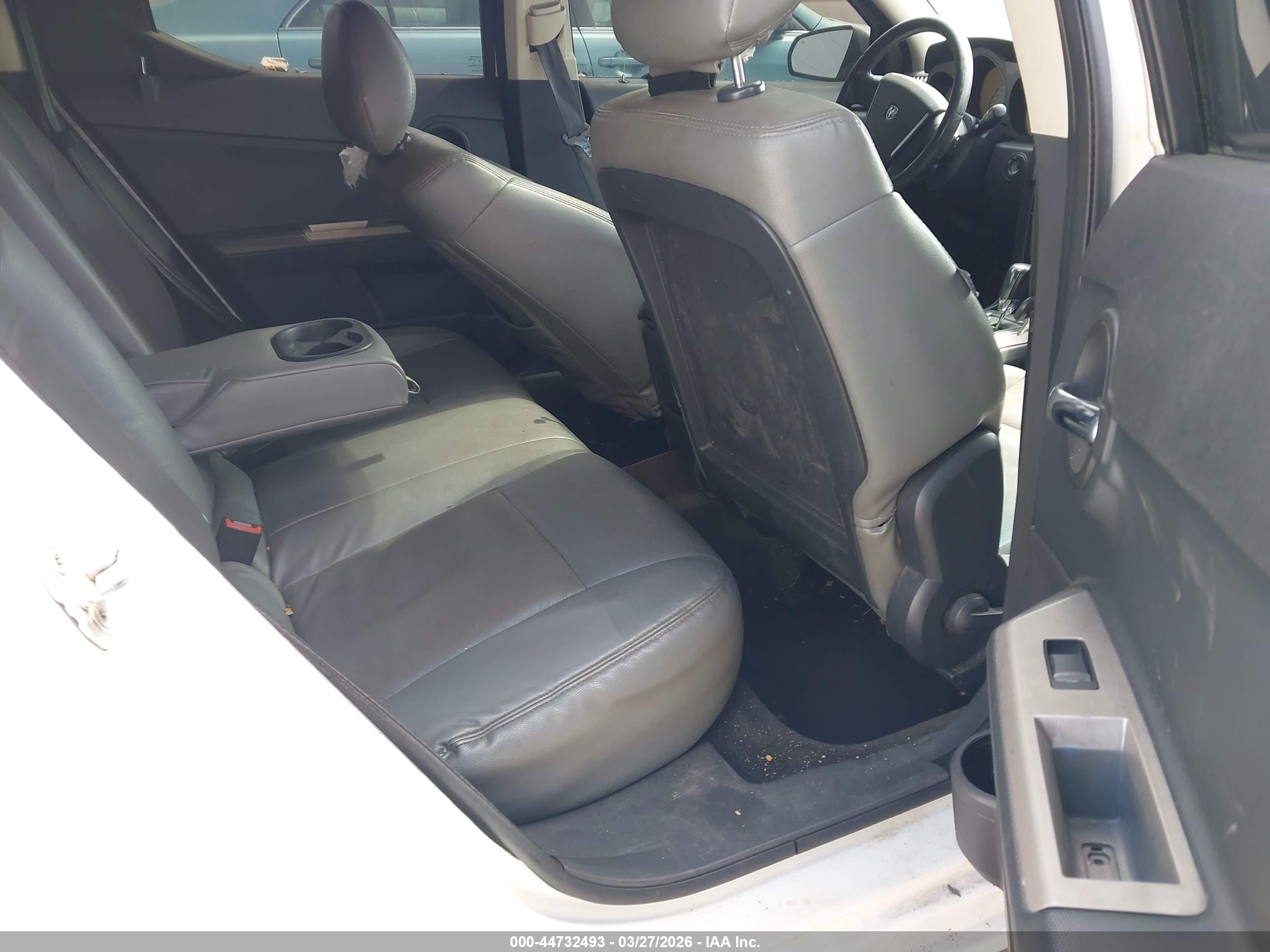 DODGE AVENGER image 8