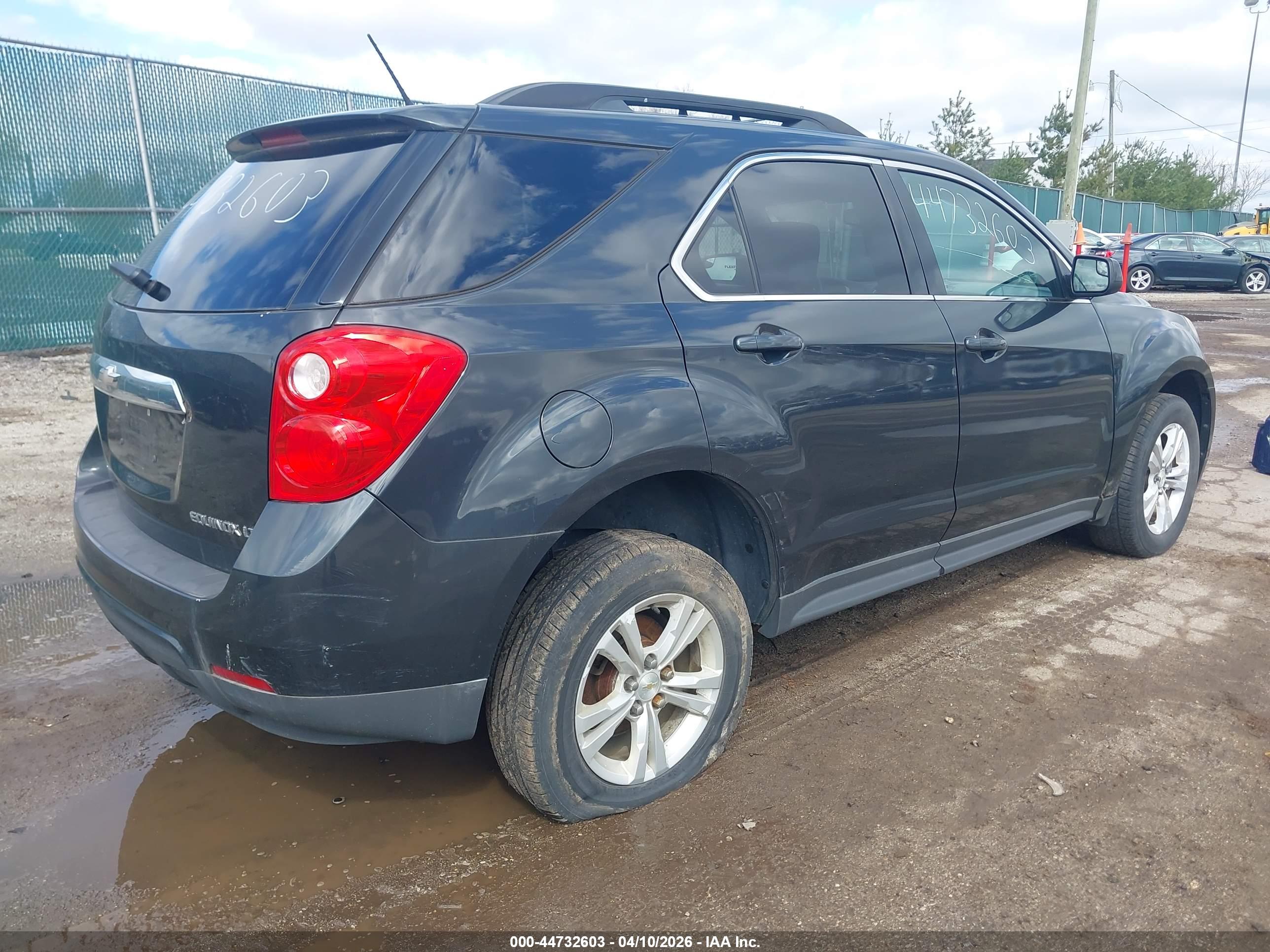 CHEVROLET EQUINOX image 4