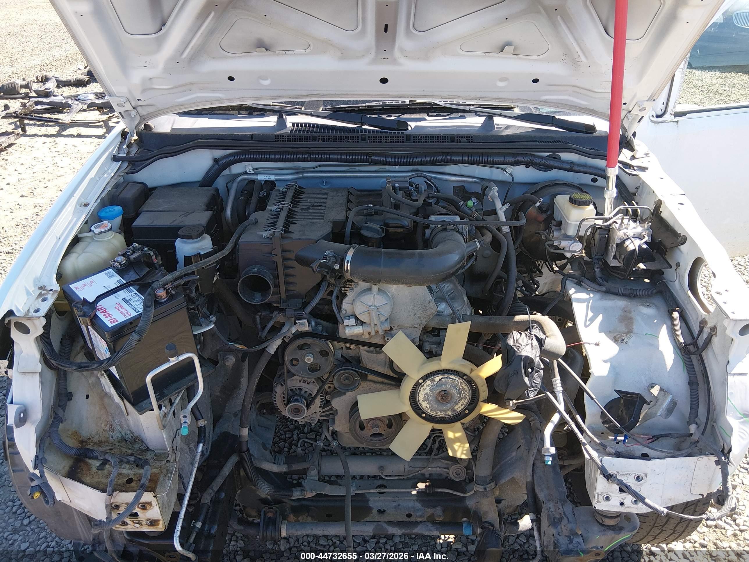 NISSAN FRONTIER image 10