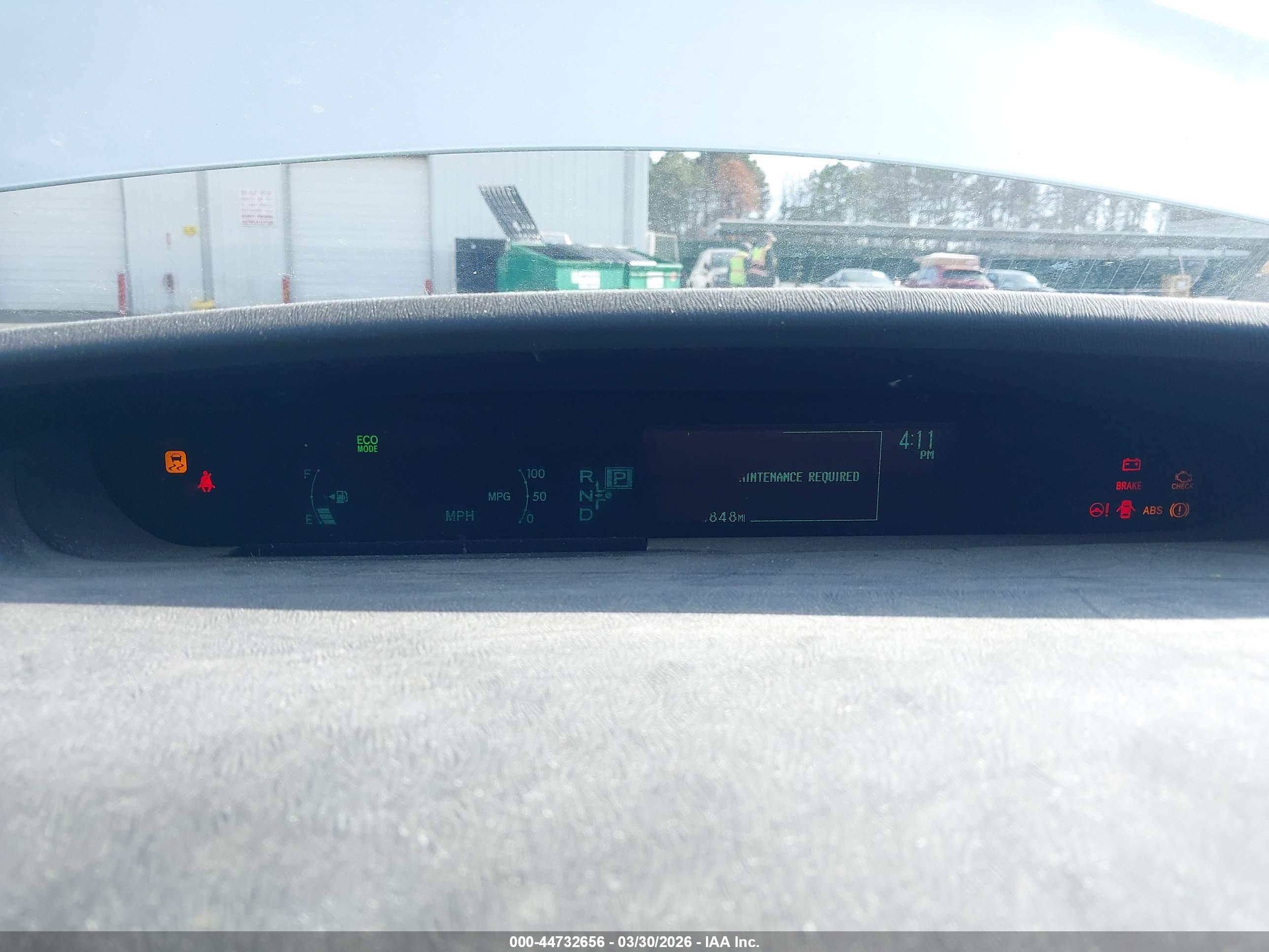 TOYOTA PRIUS image 7