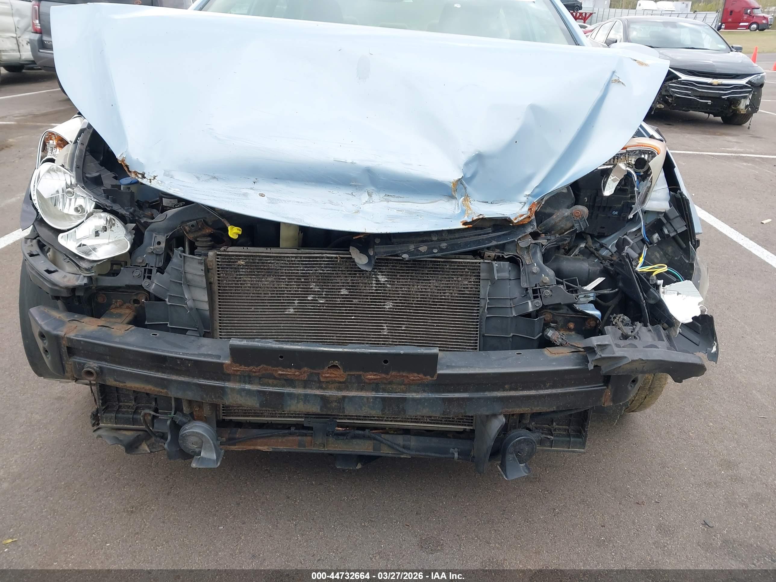HYUNDAI ELANTRA image 6