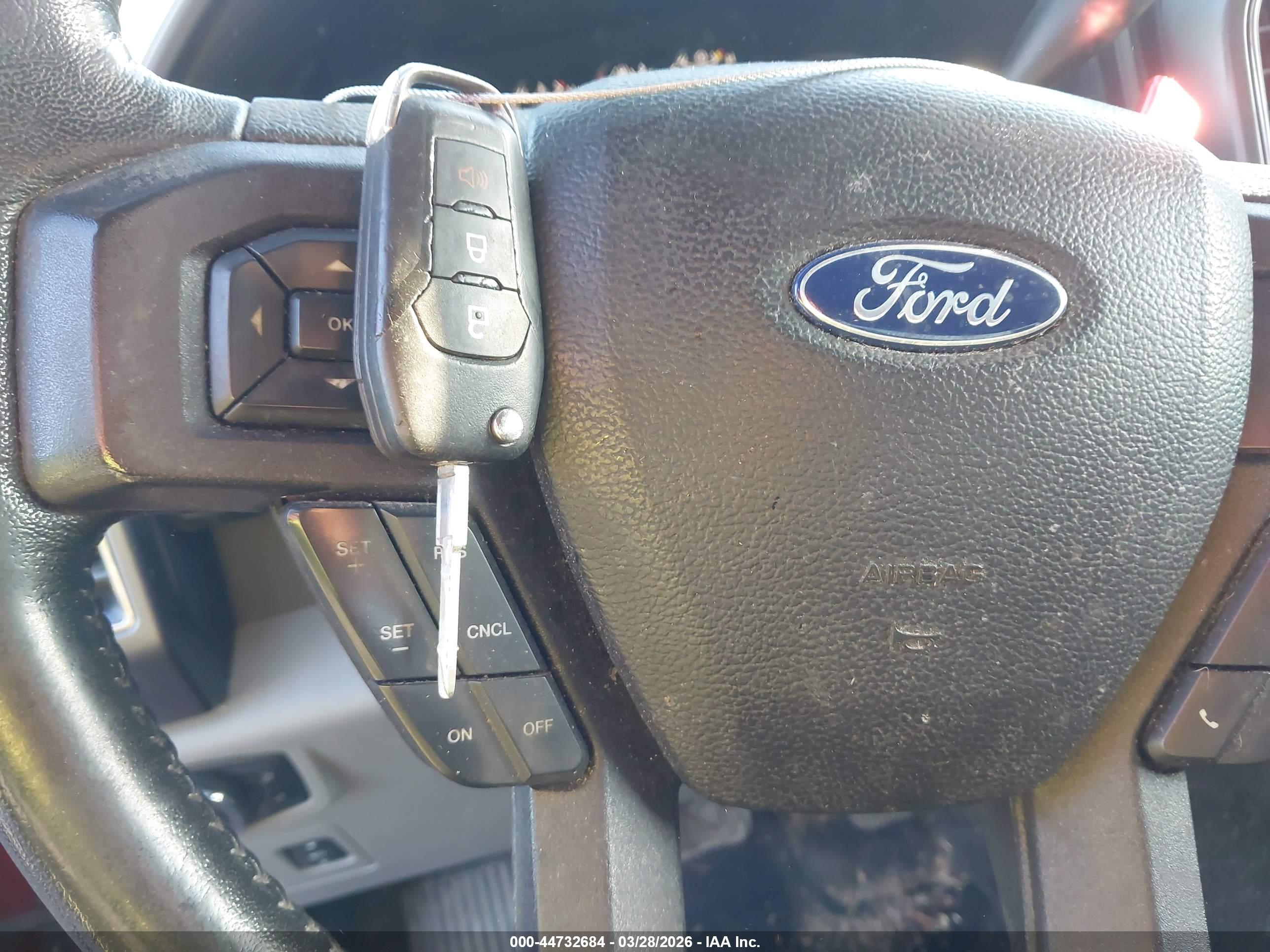 FORD F-150 image 11