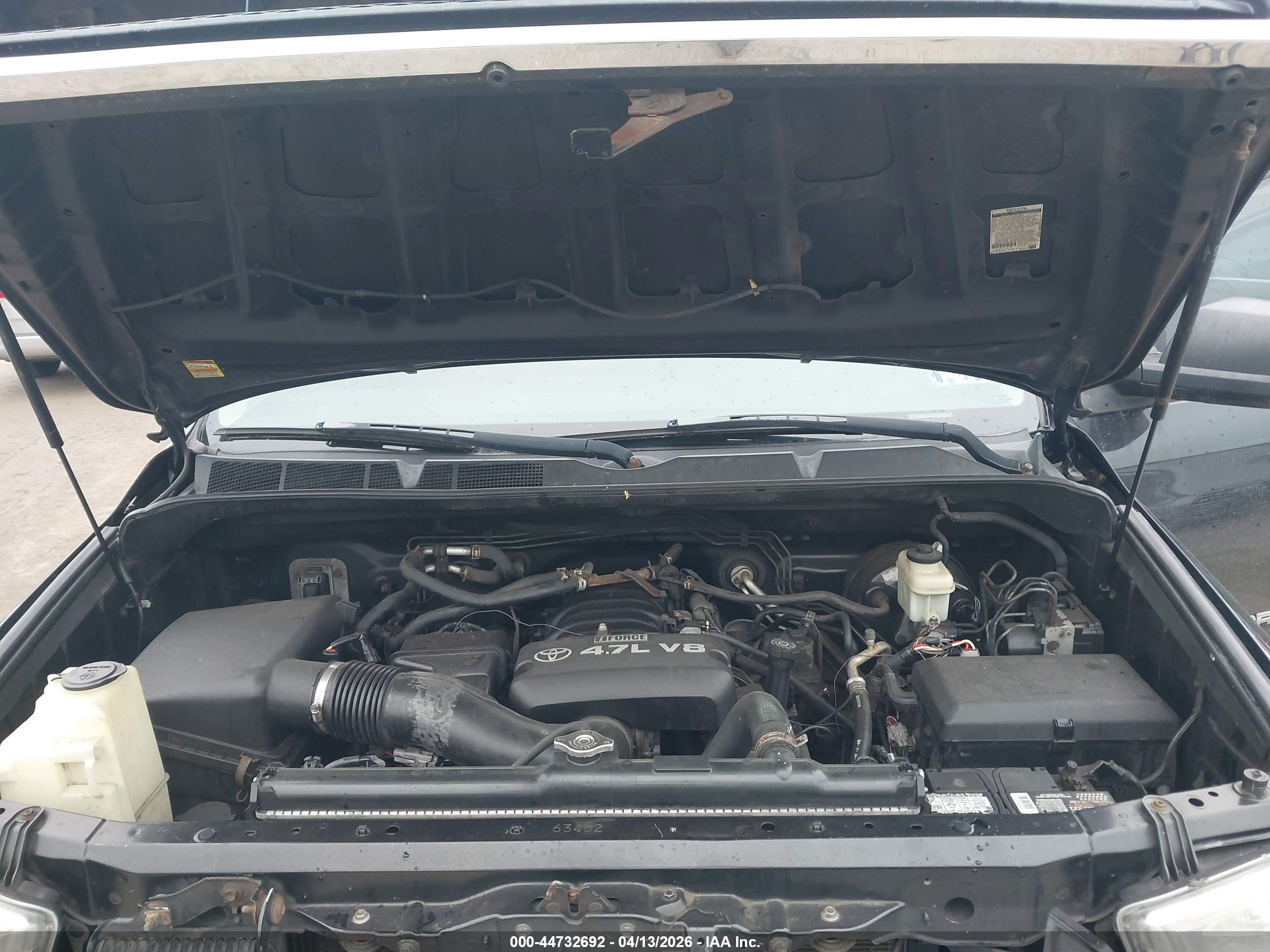 TOYOTA TUNDRA image 10