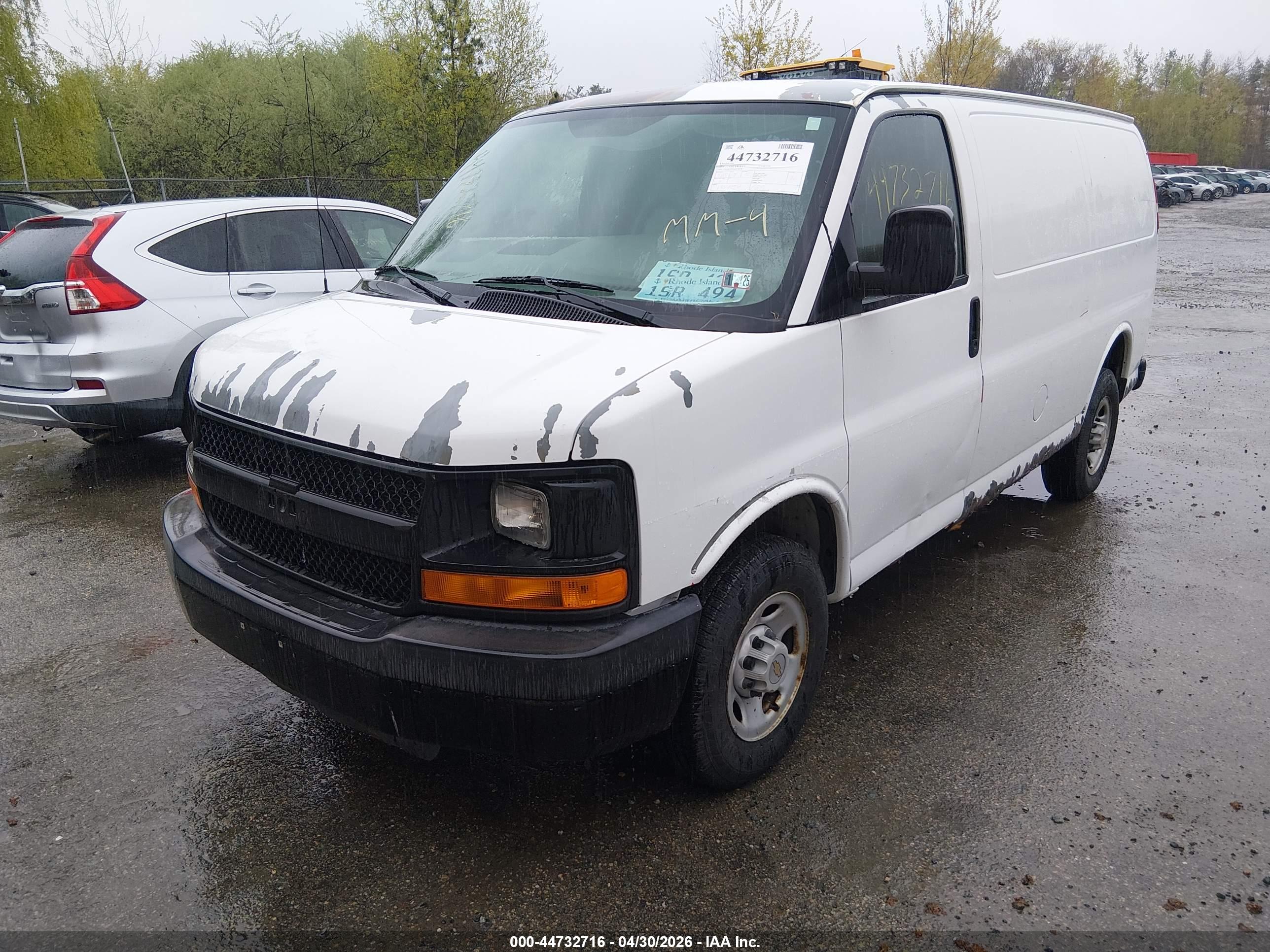 CHEVROLET EXPRESS image 2