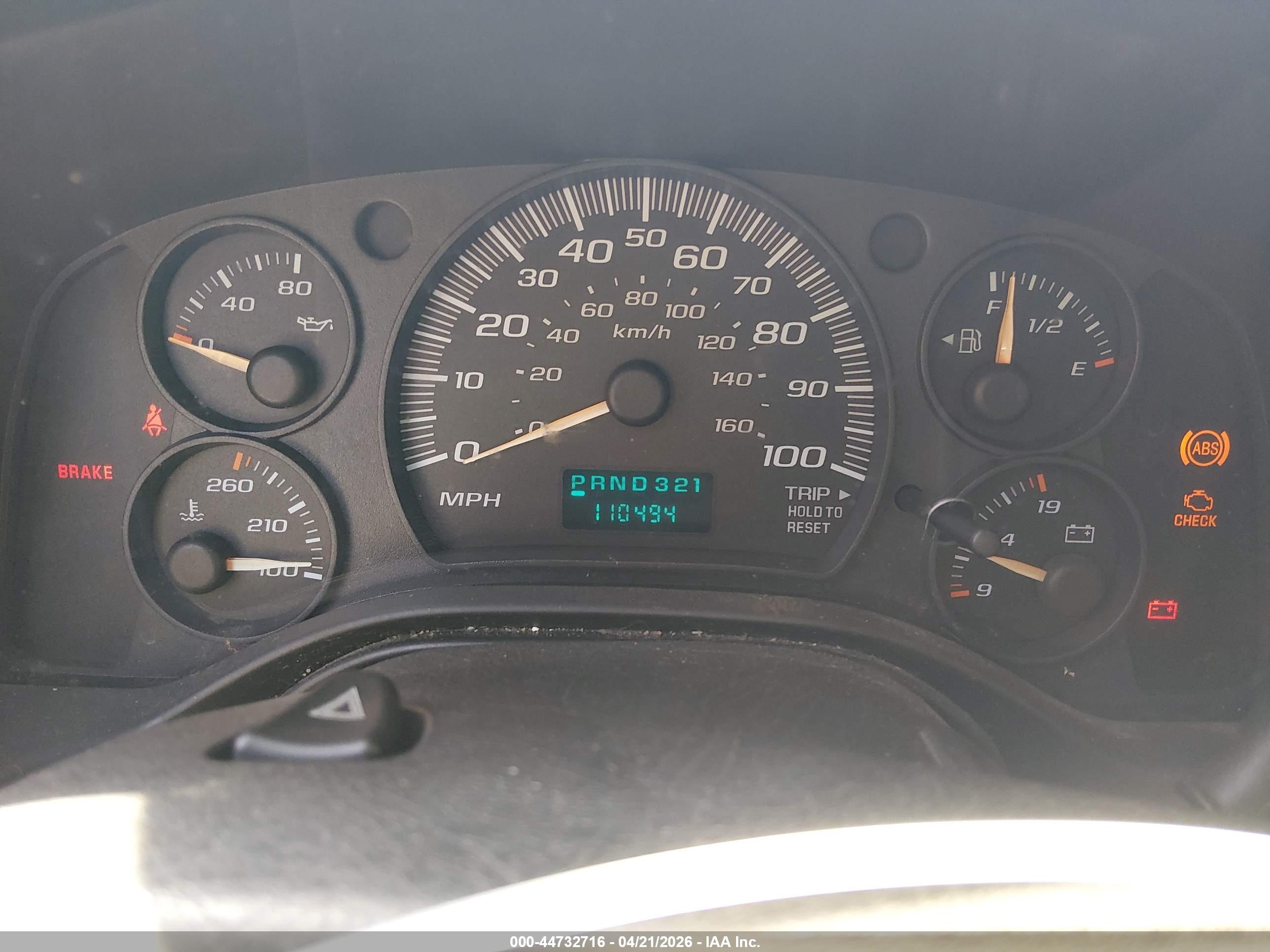 CHEVROLET EXPRESS image 7