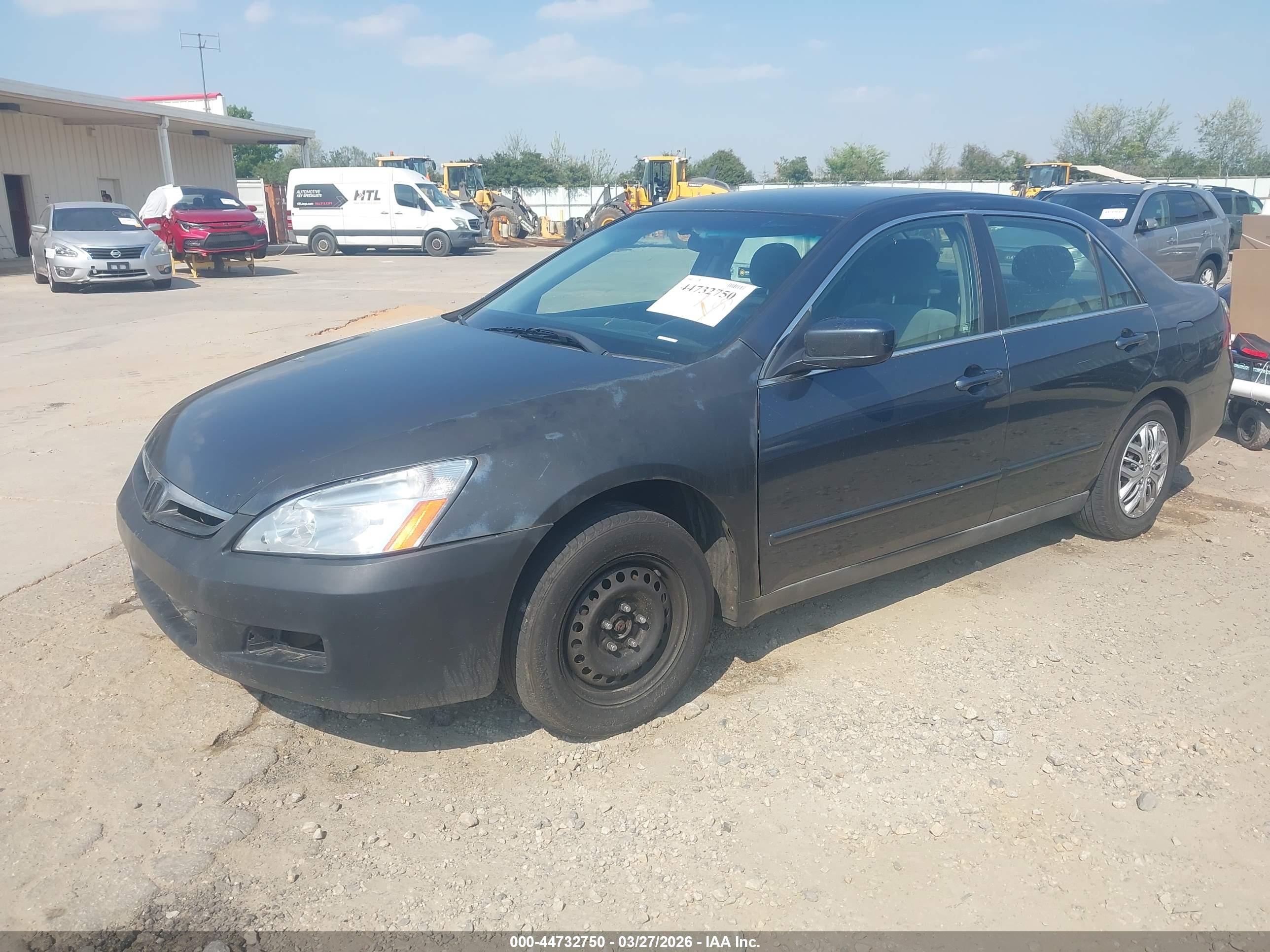 HONDA ACCORD image 2