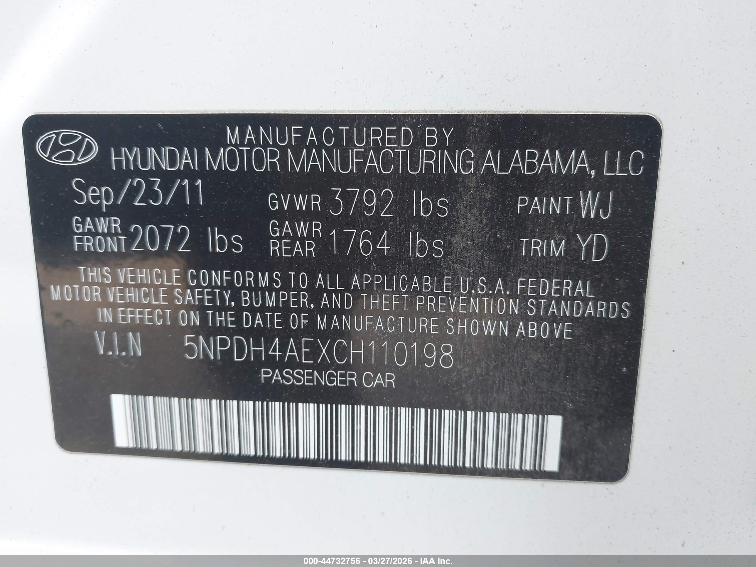 HYUNDAI ELANTRA image 9